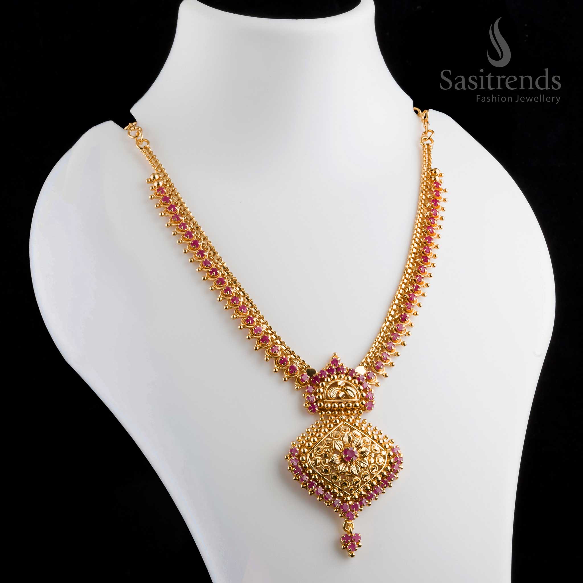 Sasitrends Luxury Flower Pendant Necklace & Jewellery Set - Micro Gold-Plated Brass with AD Stones - Image 2