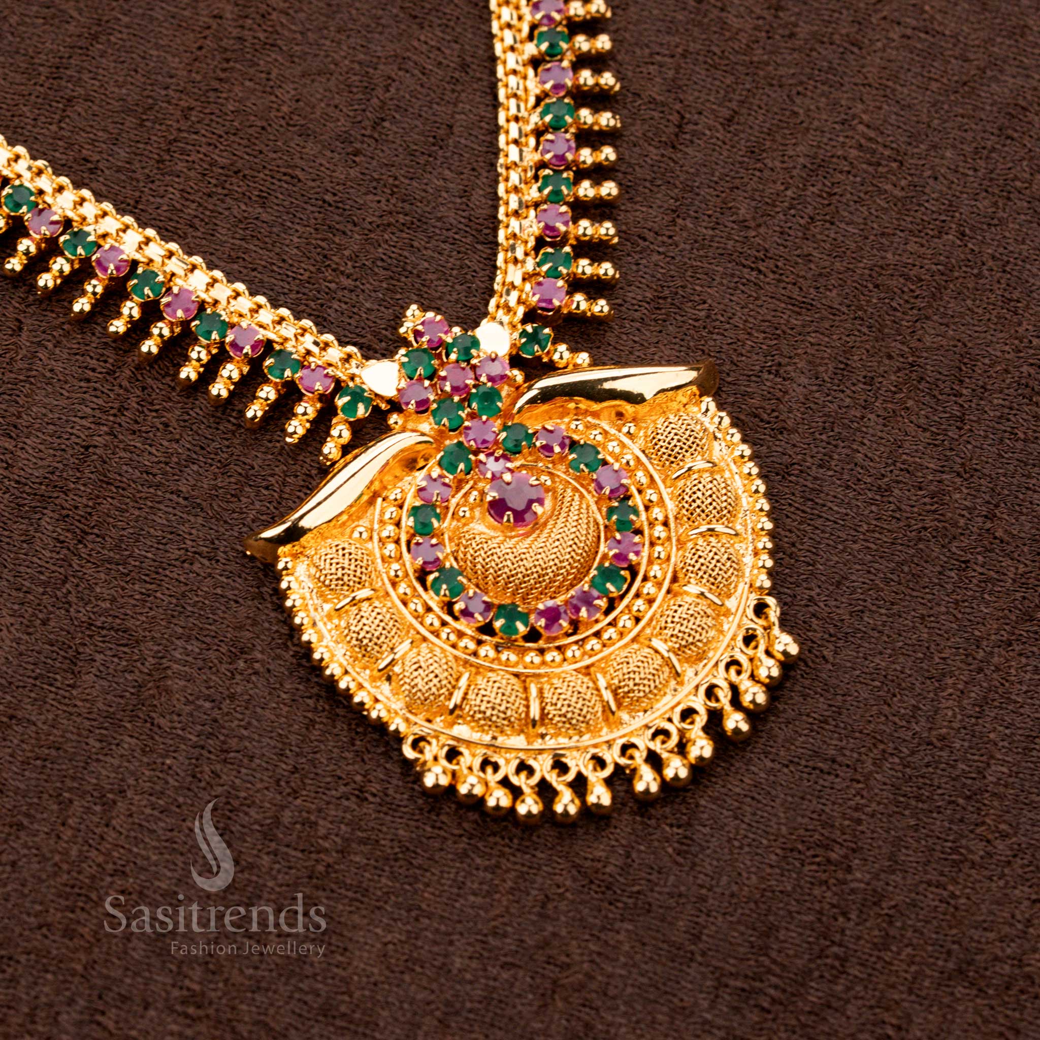 Sasitrends Traditional Tilak Pendant Necklace Set - Elegance Redefined - Image 7