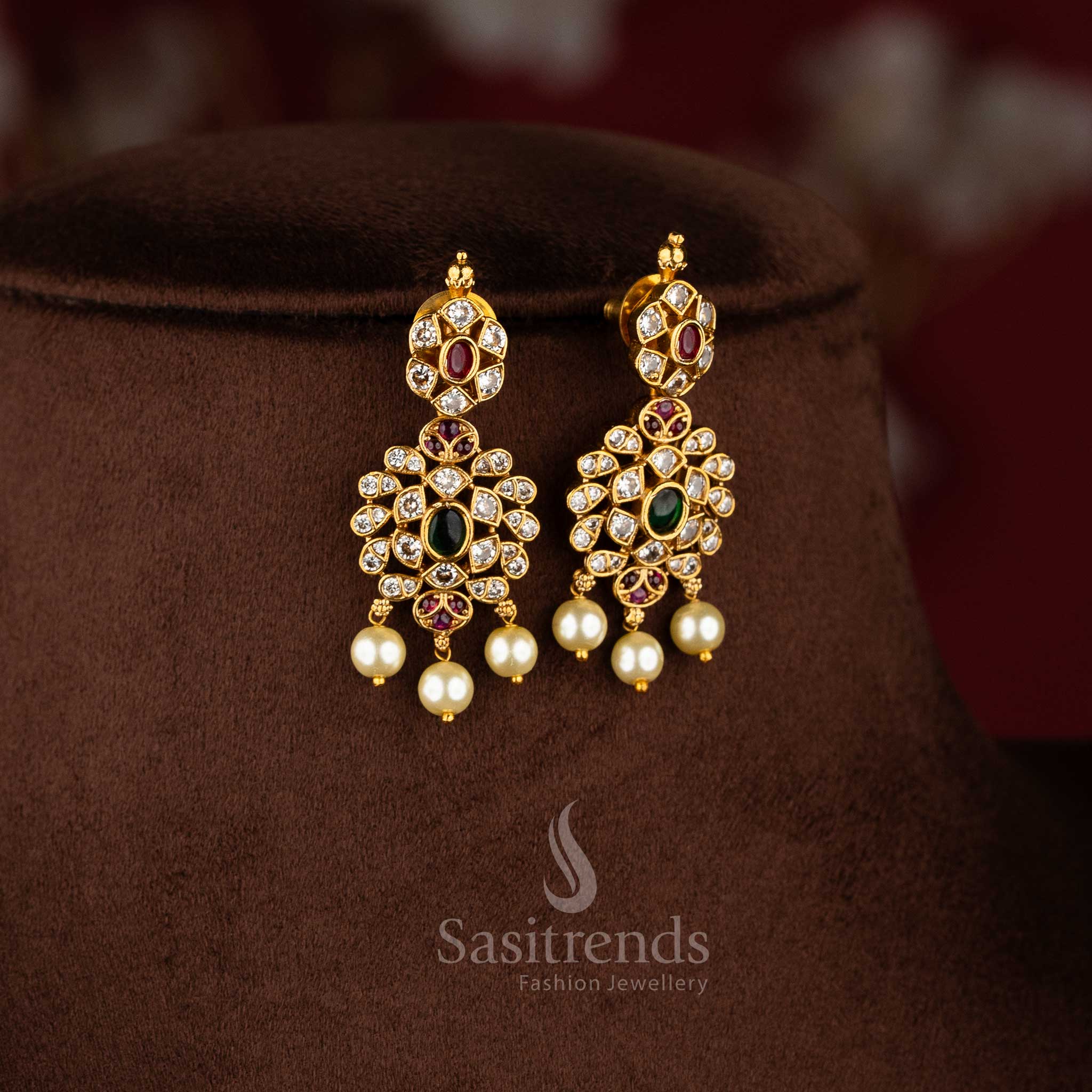 Latest Bridal Wear Temple Matte Gold Tone Oval Motif Pearl Choker Necklace Jewellery Set - Sasitrends - Image 3