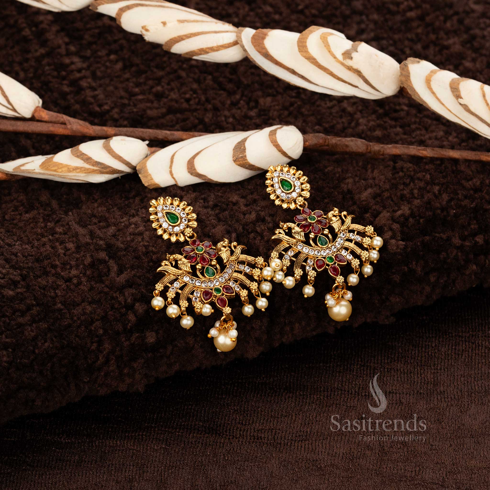 Classic Matte Gold Lakshmi Pendant Necklace Jewellery Set with Jhumka - Traditional Elegance - Image 4