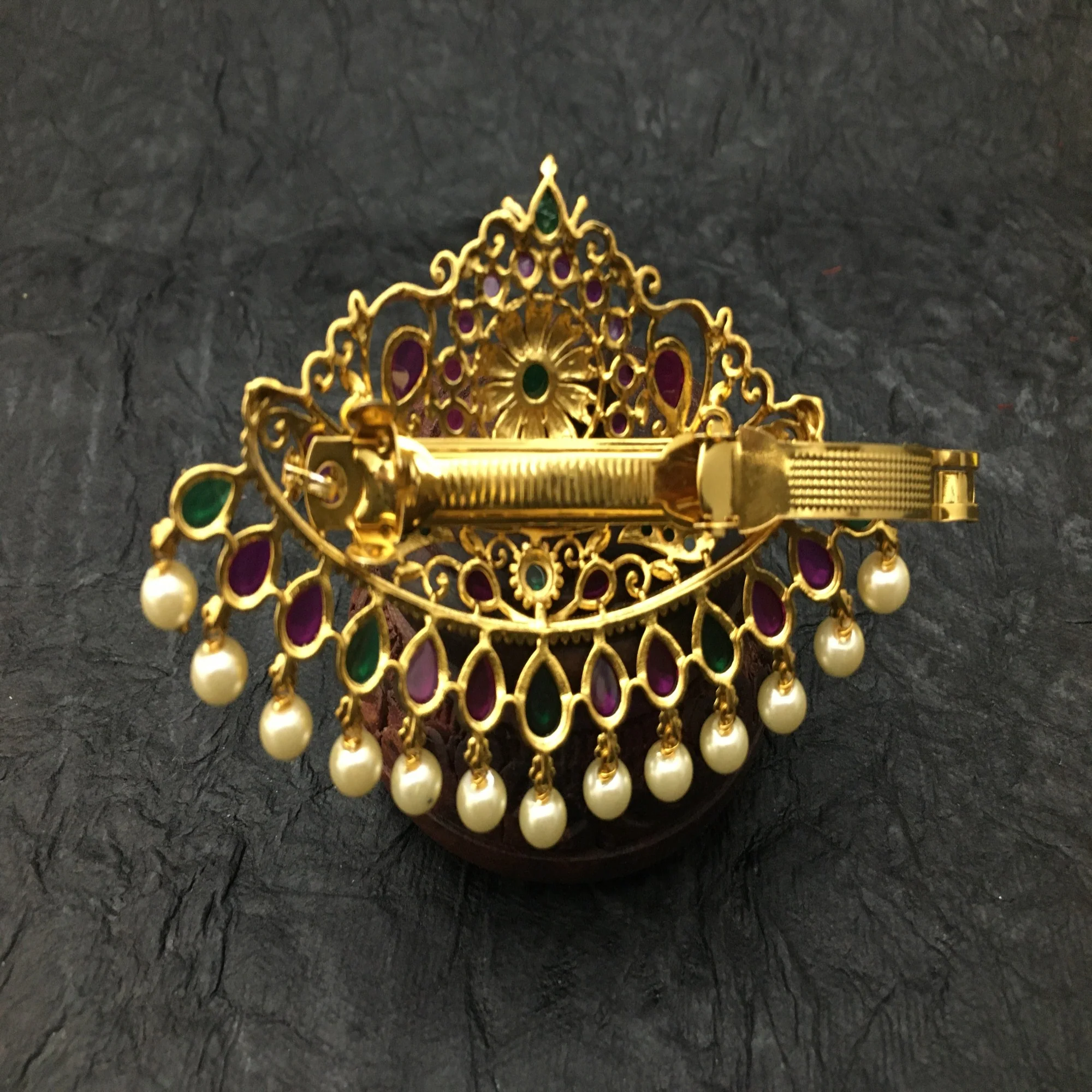 Temple Matte Gold Finish Pearl Dangling Hair Clip - Image 3