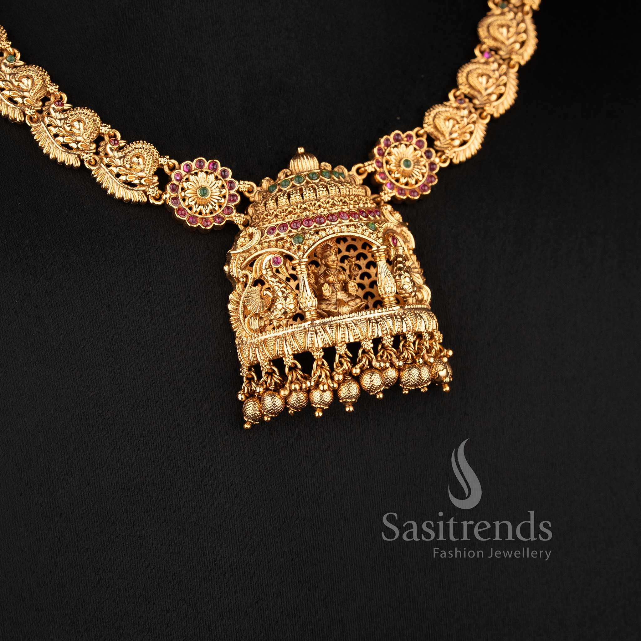 Grand Bridal Wear Temple Matte Gold Finish Lakshmi and Peacock Choker Nakshi style Necklace Jewellery Set | Sasitrends - Image 4
