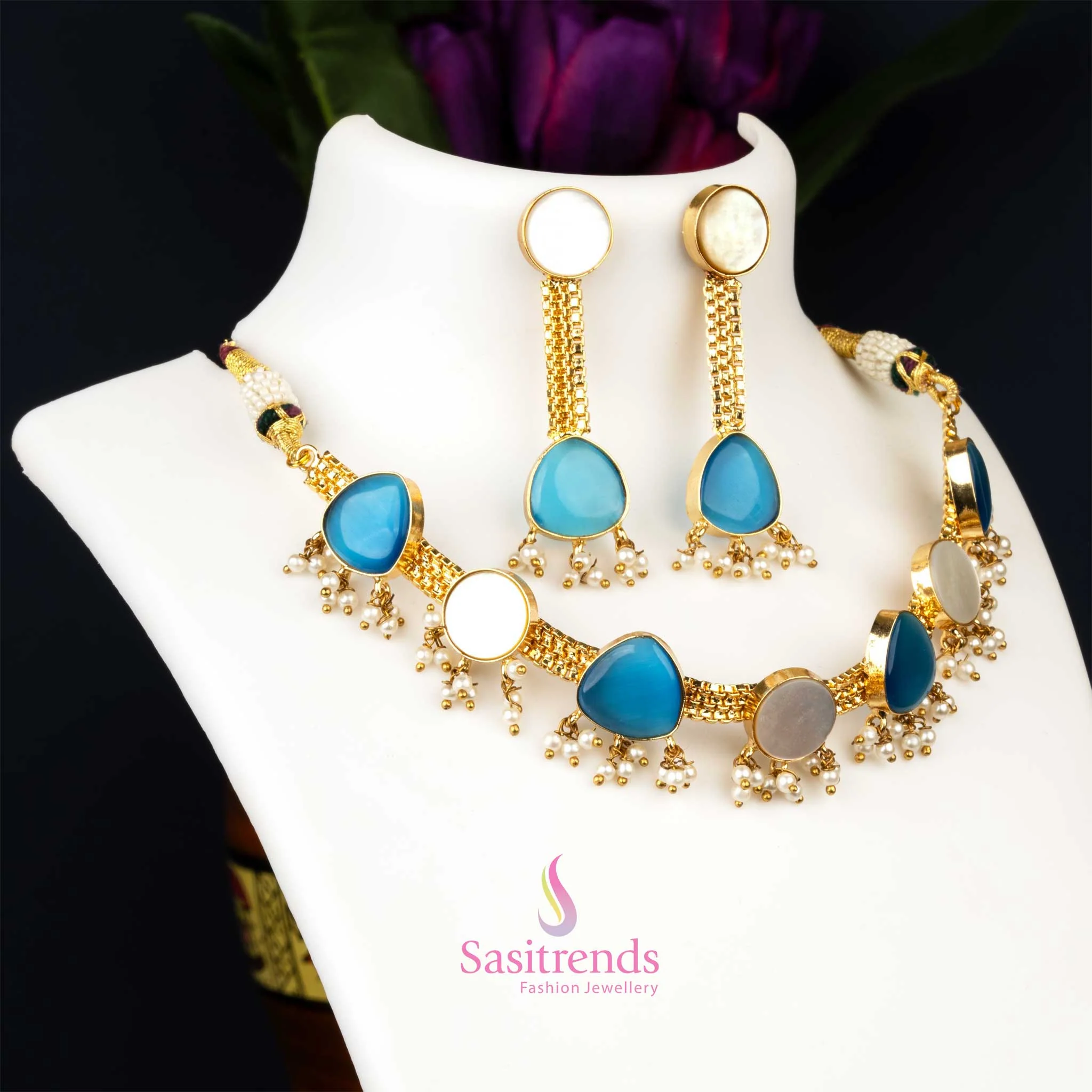 Ethereal Gold Plated Monalisa Stone & Mother of Pearl Feather Necklace Jewellery Set - Image 3