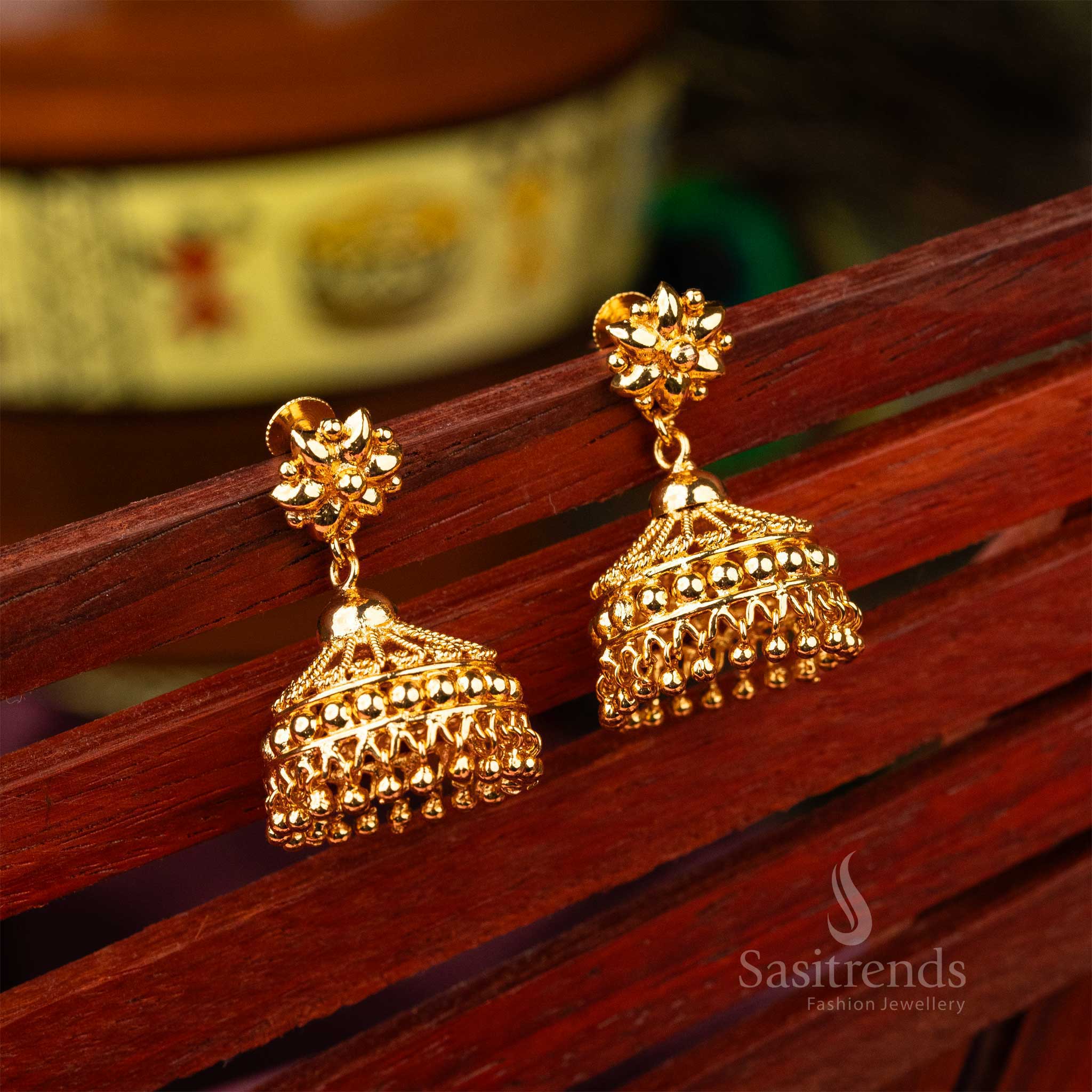 Exquisite Micro Gold Plated Kerala Style Jhumka Earrings - Traditional Elegance