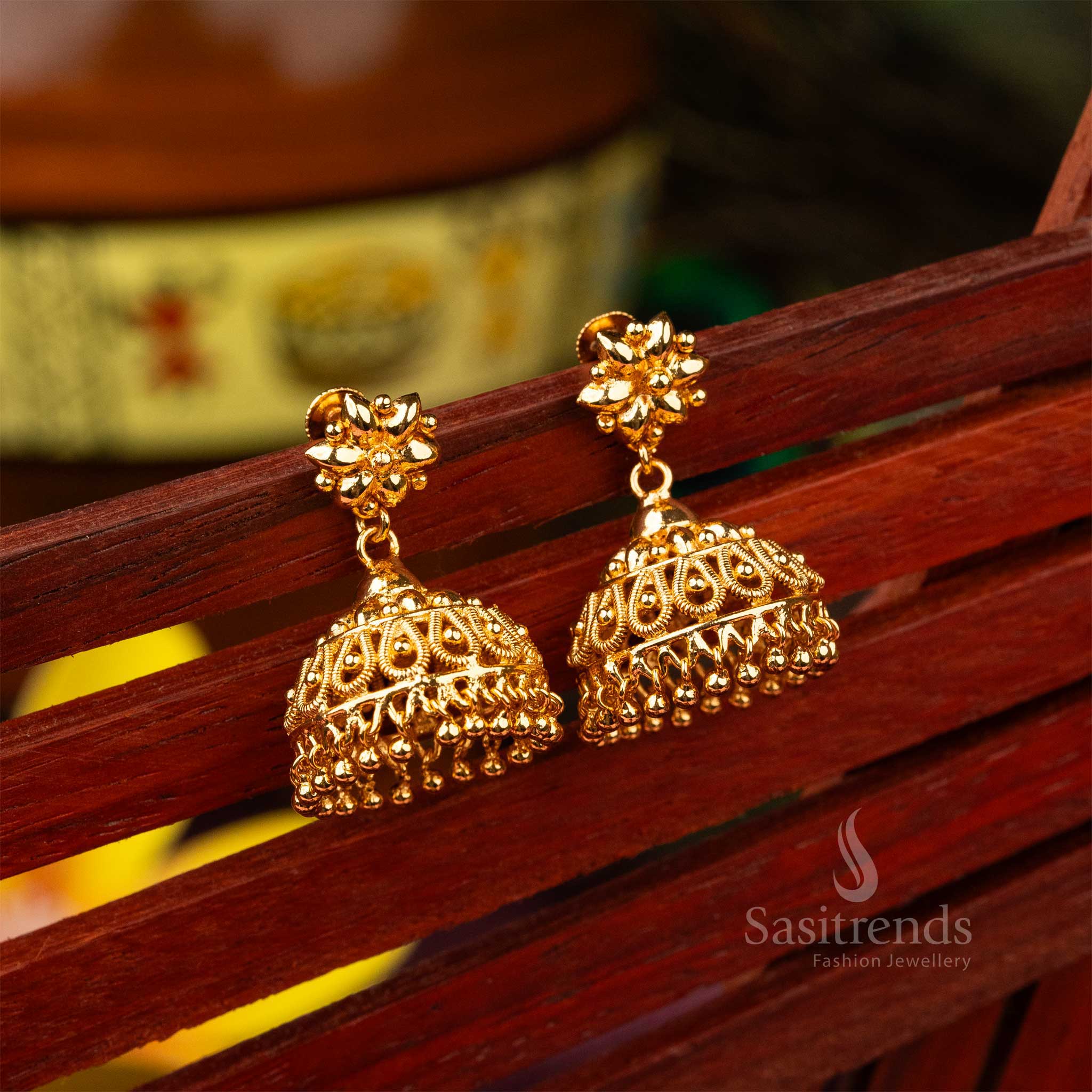 Exquisite Micro Gold Plated Kerala Style Jhumka Earrings - Traditional Elegance - Image 4