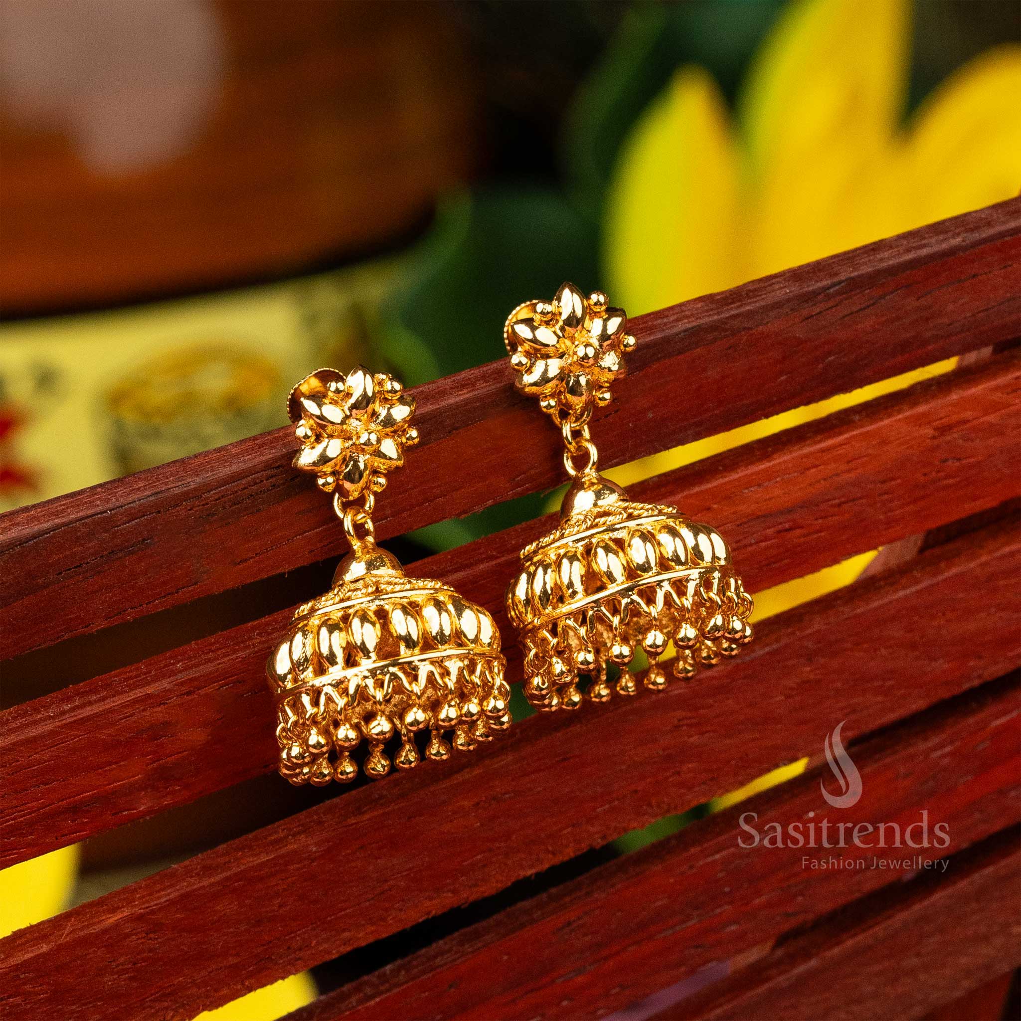 Exquisite Micro Gold Plated Kerala Style Jhumka Earrings - Traditional Elegance - Image 9