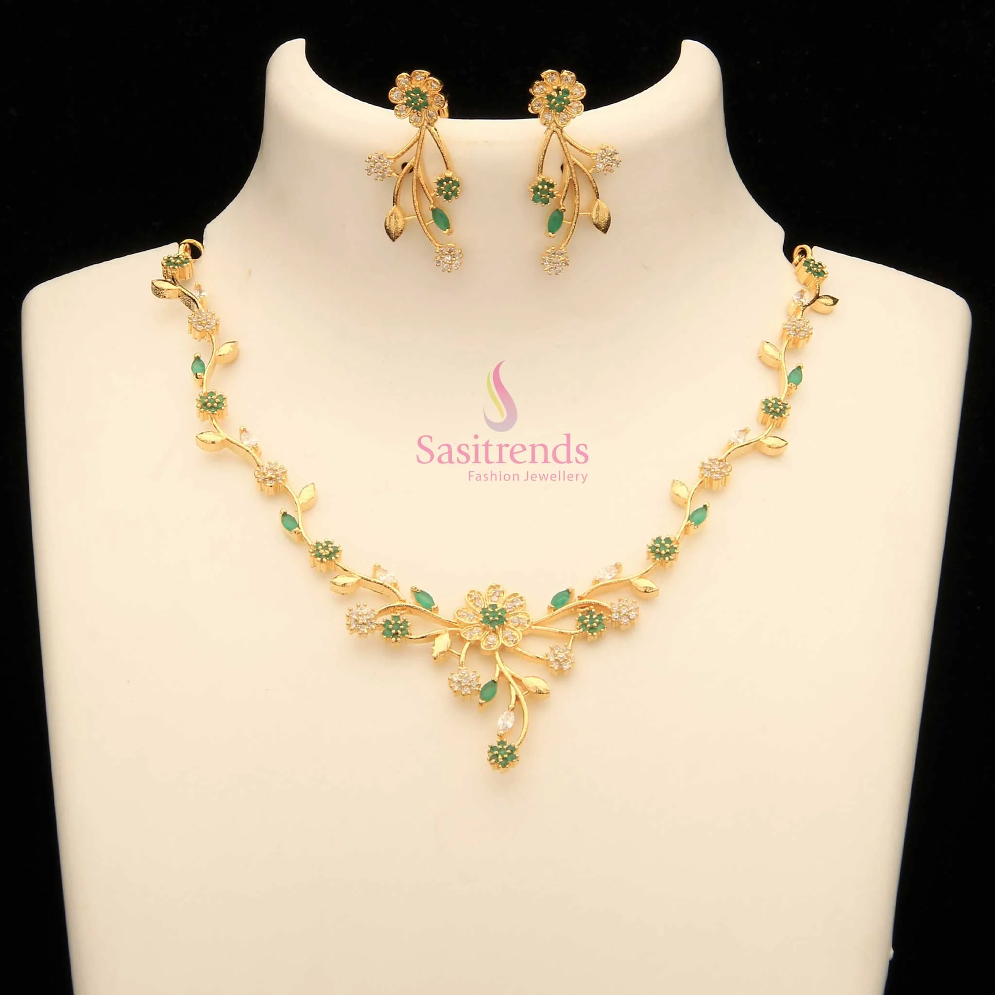 Elegant Party wear American Diamond Gold Plated Floral Necklace Jewellery Set - Sasitrends - Image 13