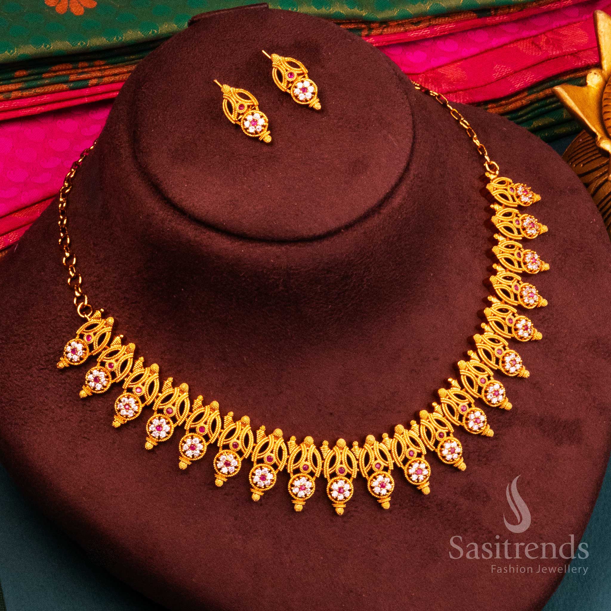 Elegant Temple Matte Gold Plated Necklace Jewellery Set with AD Stones - Sasitrends