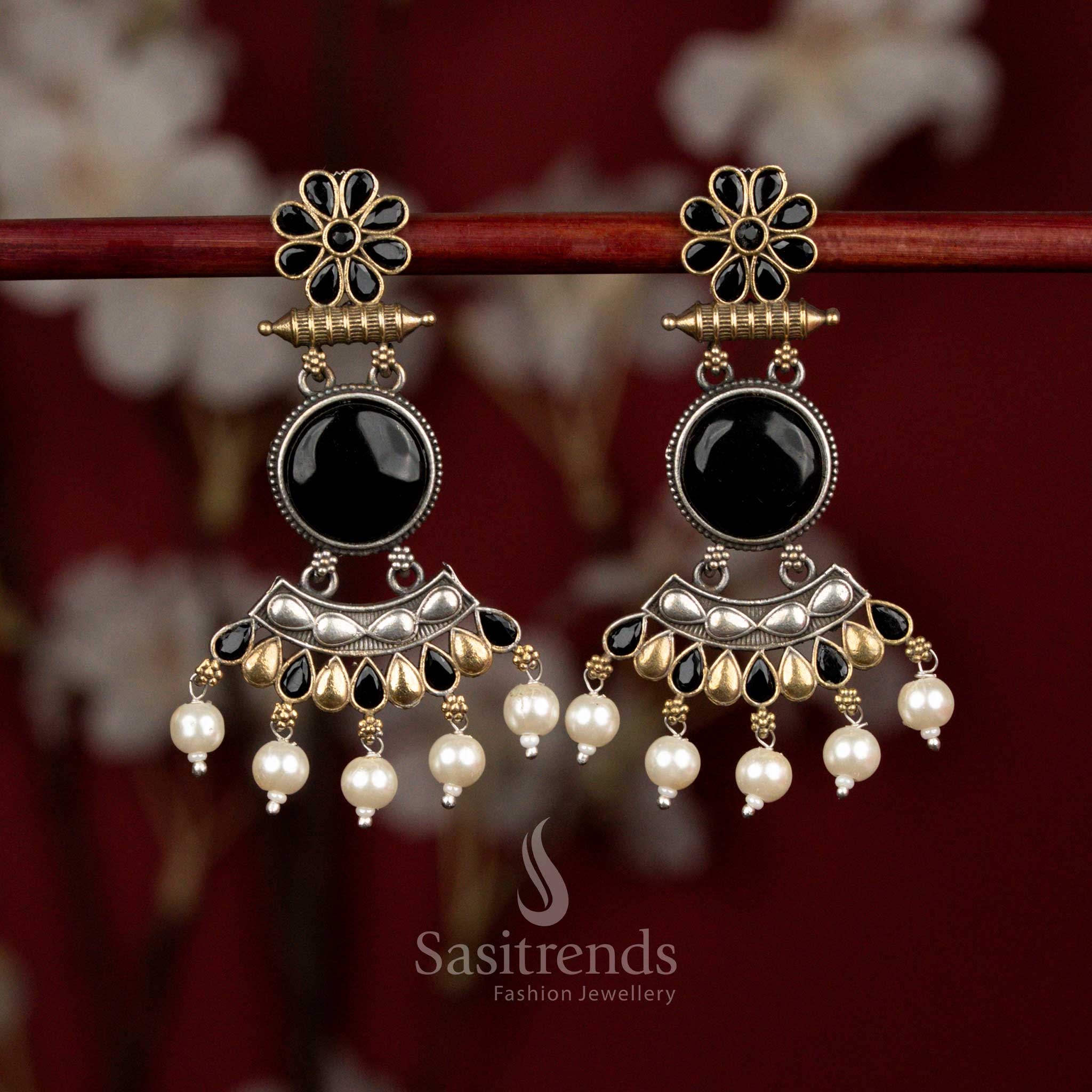 Antique Dual Tone 92.5 Silver Oxidised Plated Flower Round Crescent Arch Earrings with Teardrop-Shaped Monalisa Stones & Pearl Accents for Party Wear - Image 4