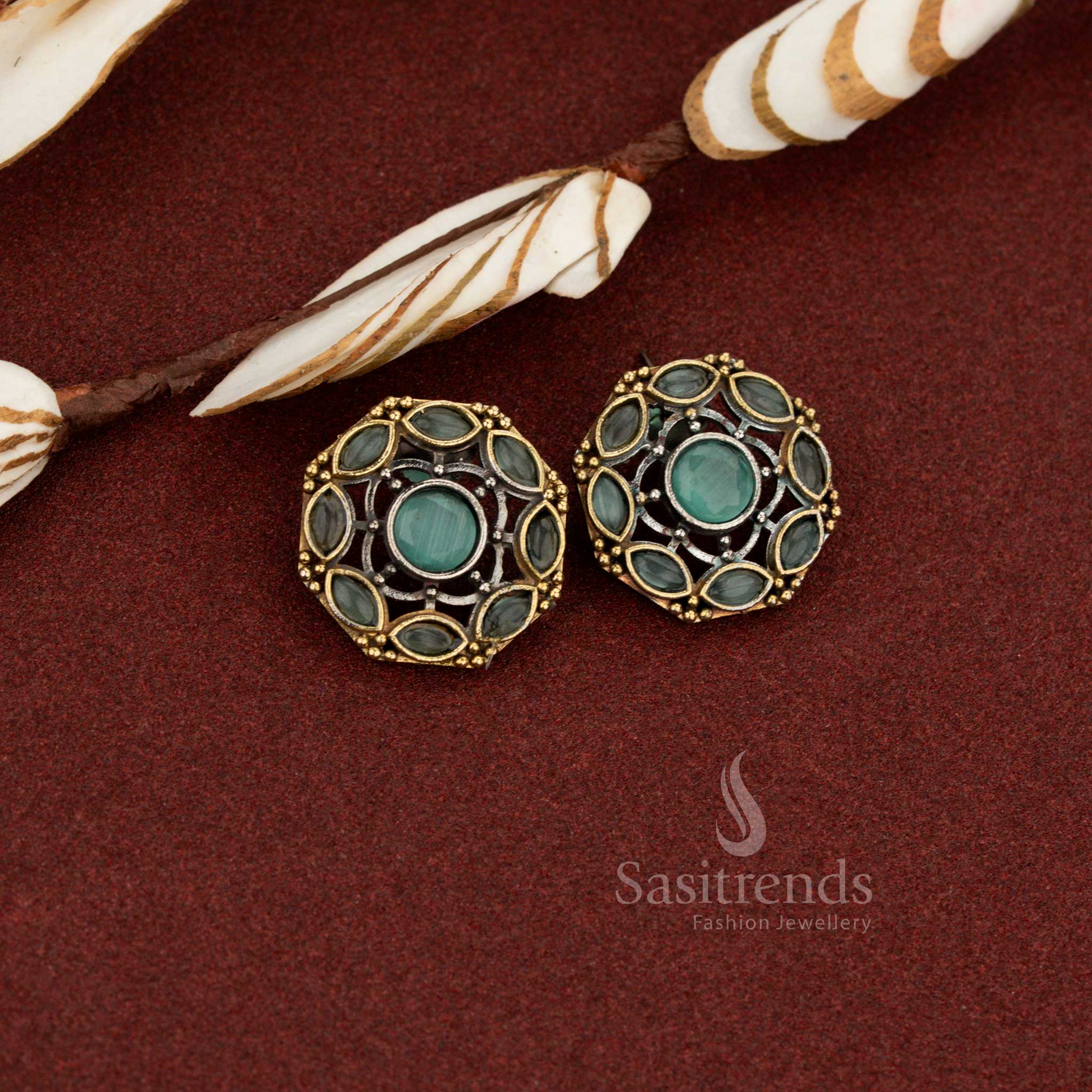 Antique Oxidised Dual-Tone Round Lattice Circle Stone Earrings for Chic Daily & Statement Styling - Image 4