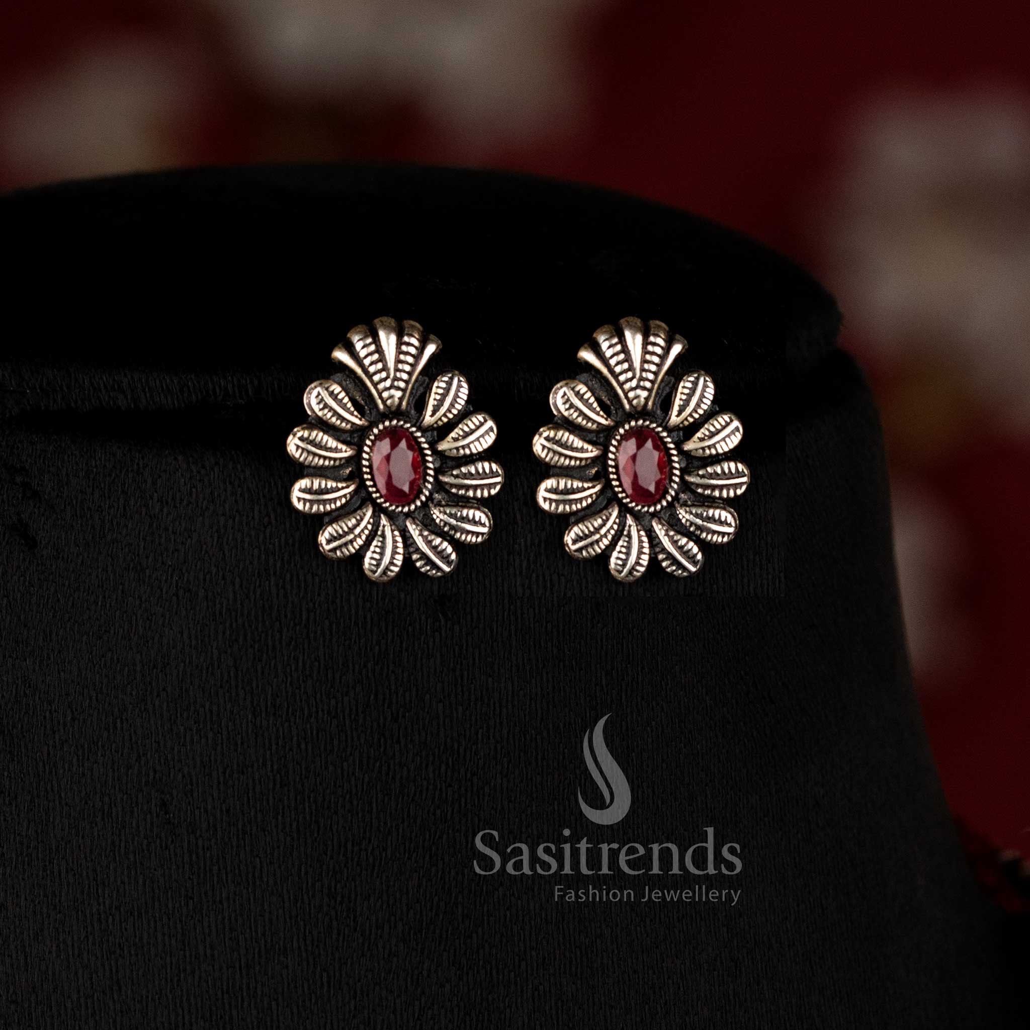 Wonderful Oxidised Oval Stone Necklace Jewellery Set with Thread Closure & Matching Earrings For Party Wear - Sasitrends - Image 8