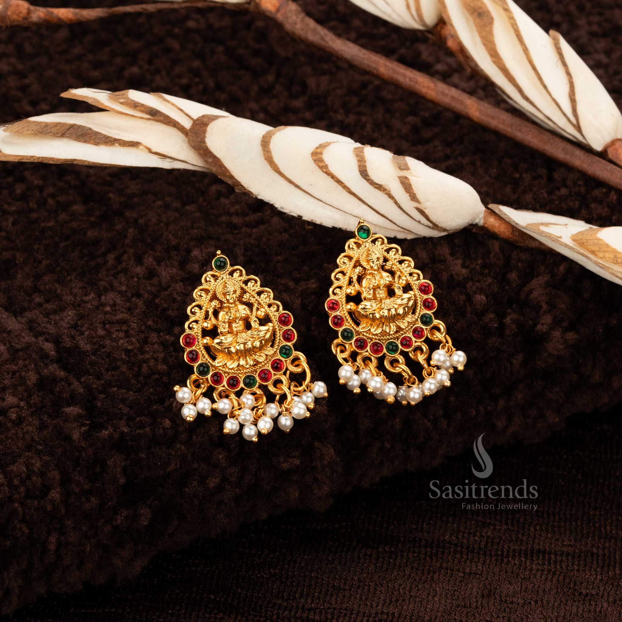 Exquisite Classic Temple Matte Gold Plated Long Haram Necklace Jewellery Set with Lakshmi Pendant and Jhumka Earrings - Sasitrends - Image 6