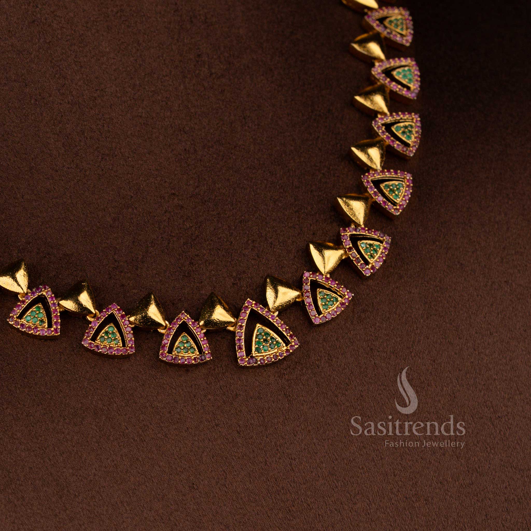 Temple Matte Gold Polished Necklace Jewellery Set with AD Stone | Sasitrends - Image 11