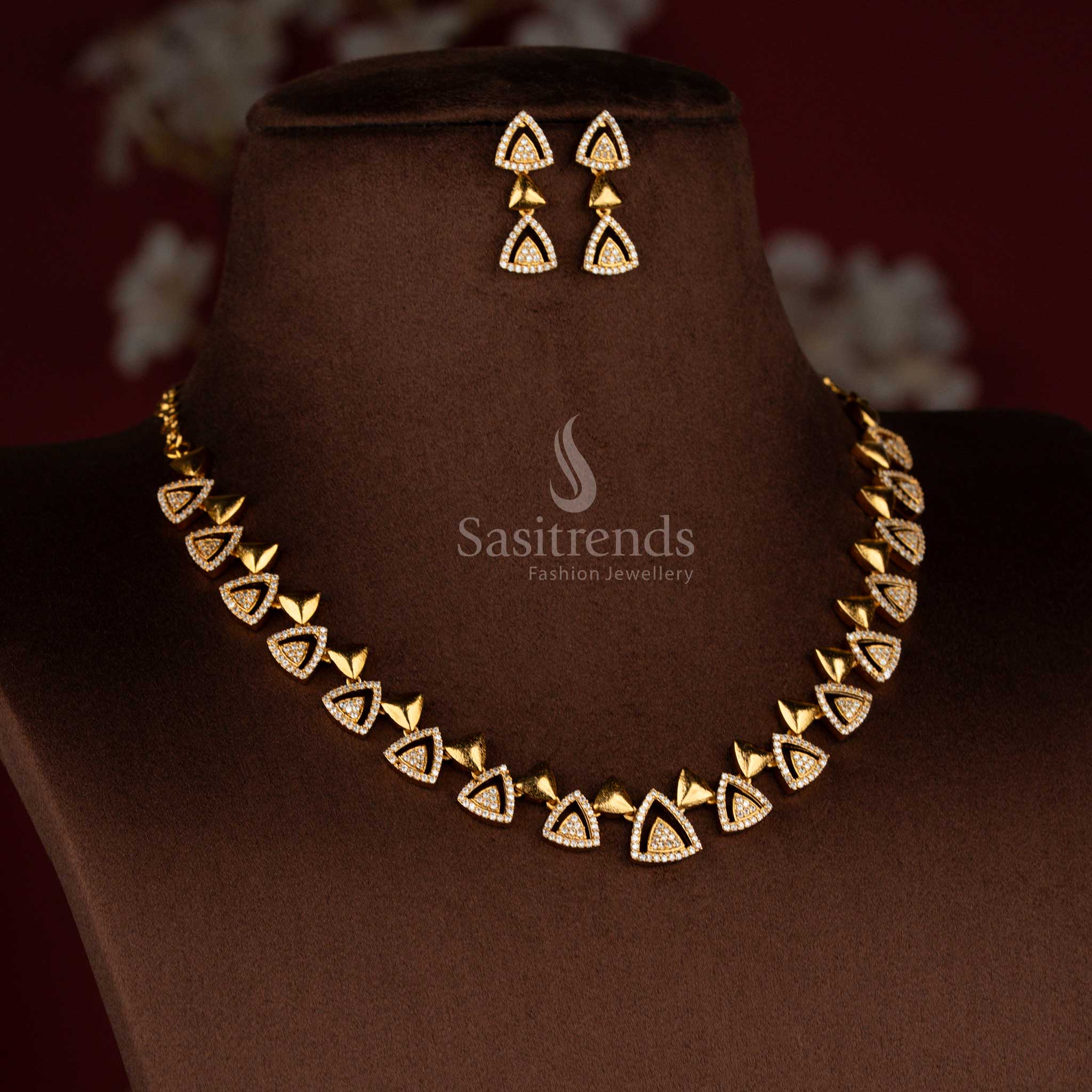 Temple Matte Gold Polished Necklace Jewellery Set with AD Stone | Sasitrends - Image 9