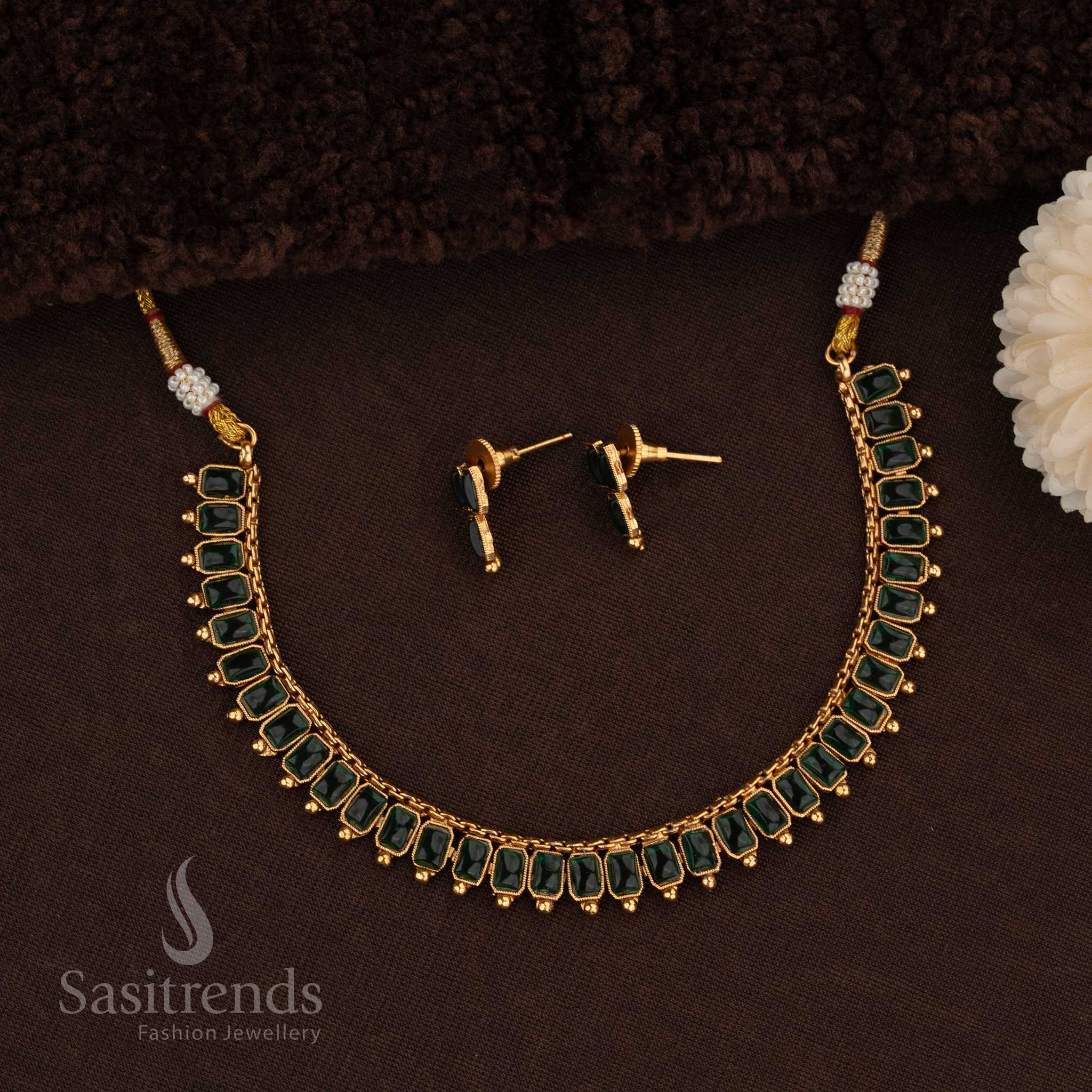 Stunning Classic Matte Gold Plated Necklace Jewellery Set with Rectangular Stones - Sasitrends - Image 5
