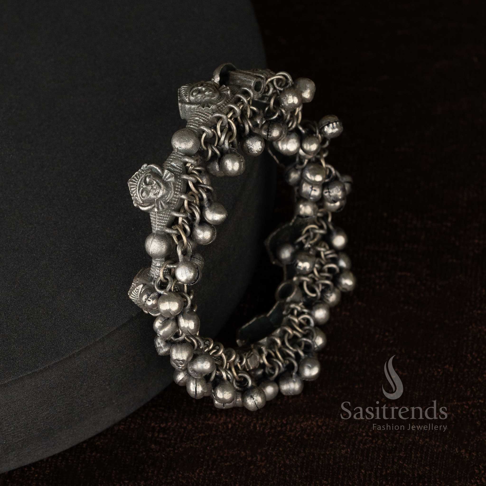 Amazing Collection of Silver Replica Oxidised Bangles  Screw Type Openable Bangles - Sasitrends - Image 9