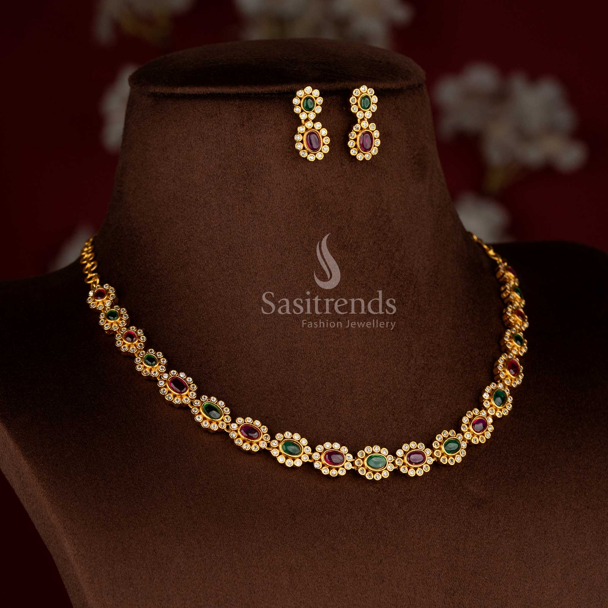 Amazing Matte Gold Plated Oval Floral AD Necklace Set for Silk Sarees, Festive Kurtis & Traditional Occasions