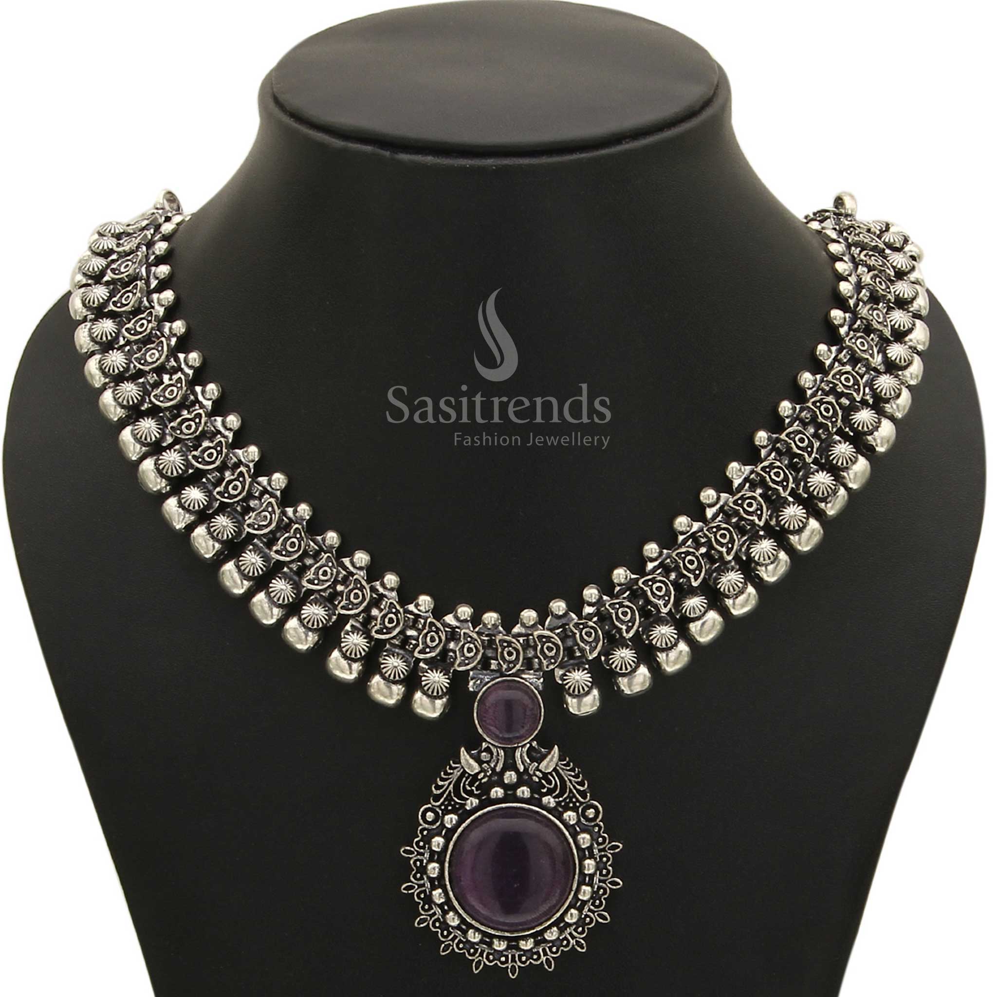 Haarini Oxidised Silver Necklace with Gemstone Pendant - Sasitrends - Image 6