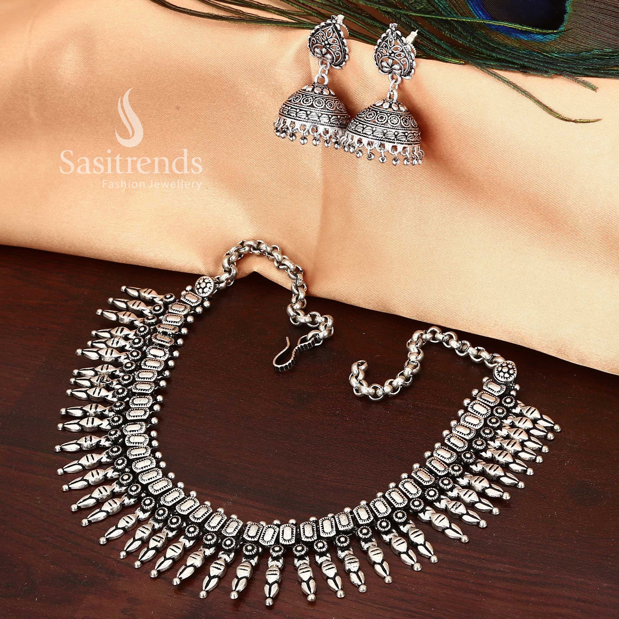 Kolhapuri-Inspired Oxidised Silver Necklace Jewellery Set - Sasitrends Ethnic Series - Image 7