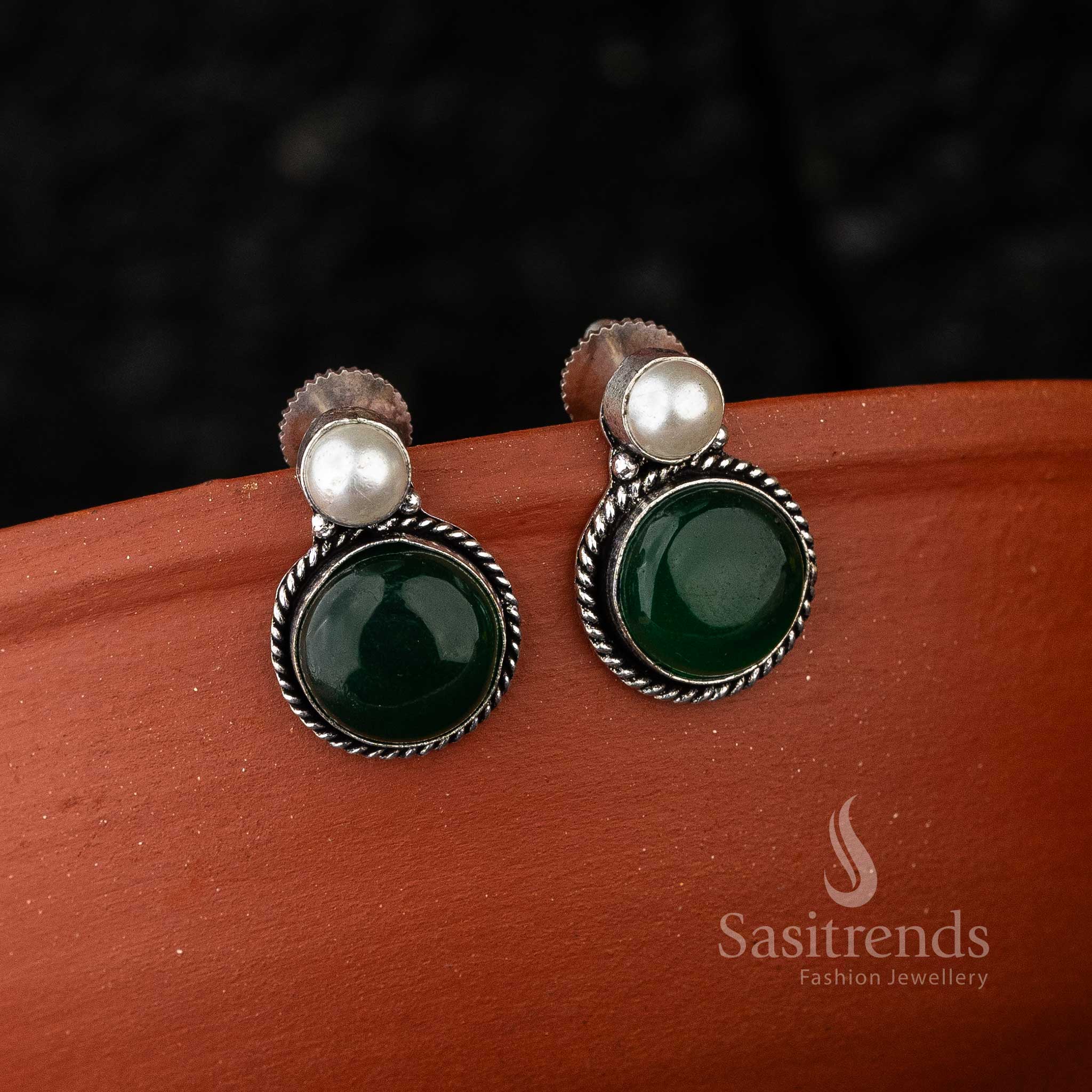 Sasitrends - Elegant Oxidised Silver Pearl & Monalisa Stone Earrings - Image 11