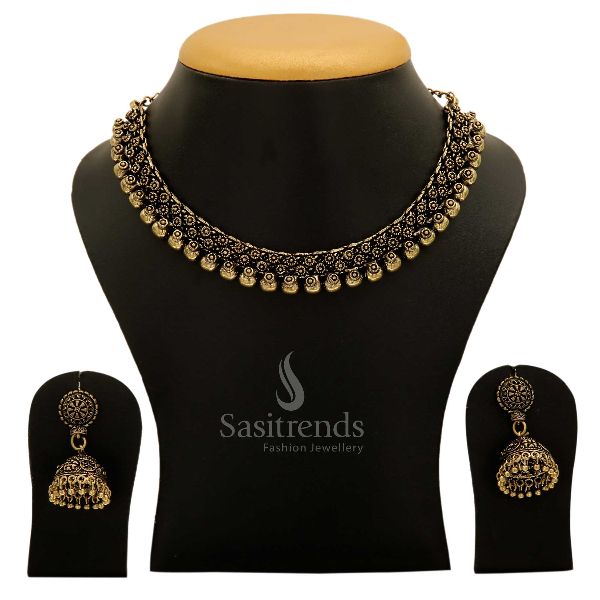 Madhura Necklace Jewellery Set with Signature Jhumka in Oxidised Silver and Antique Gold - Image 3