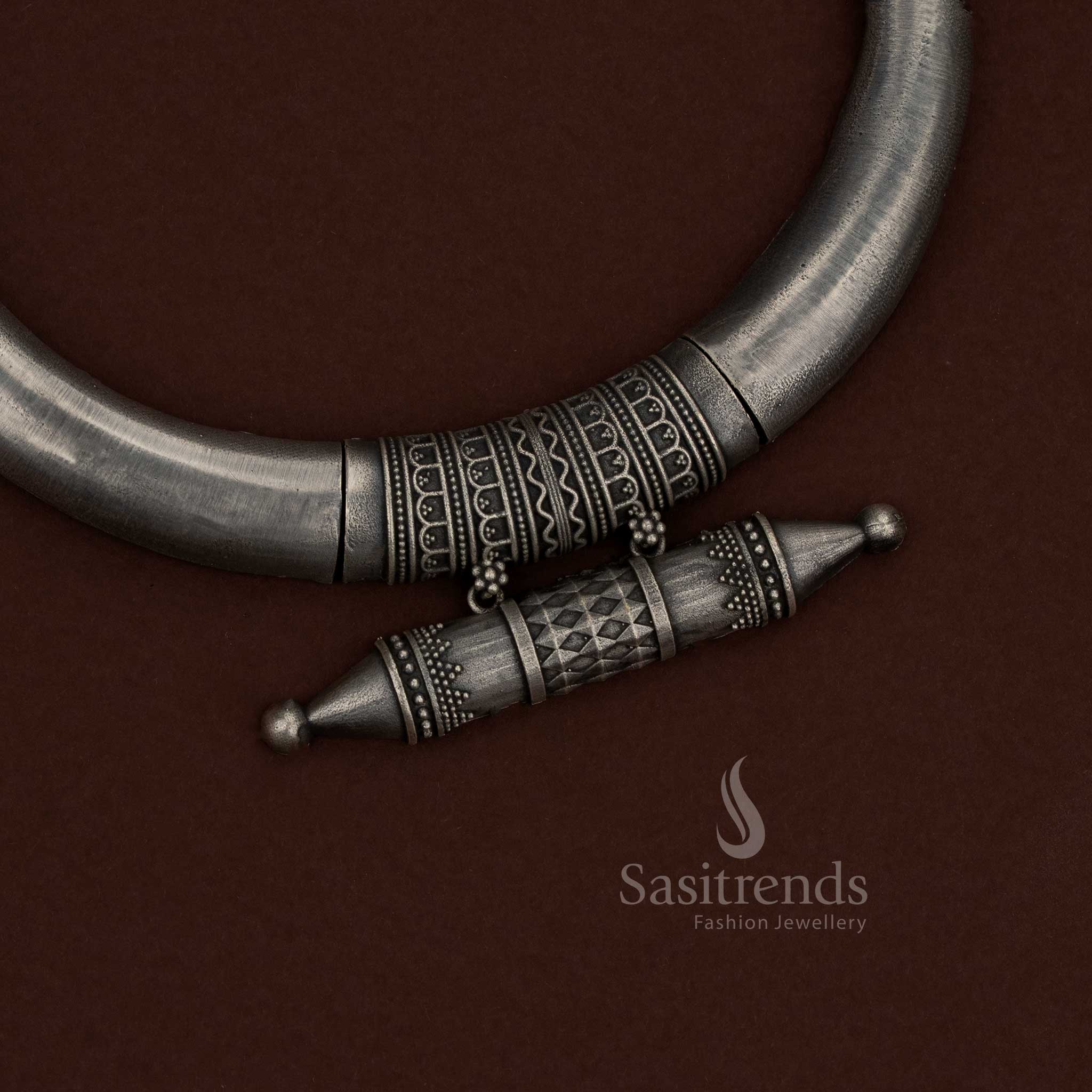 Wonderful Collections of 92.5 Silver Oxidised Plated Floral Tribal Husli Necklace Jewellery Set for Navaratri Circles & Ethnic Expressions - Image 11