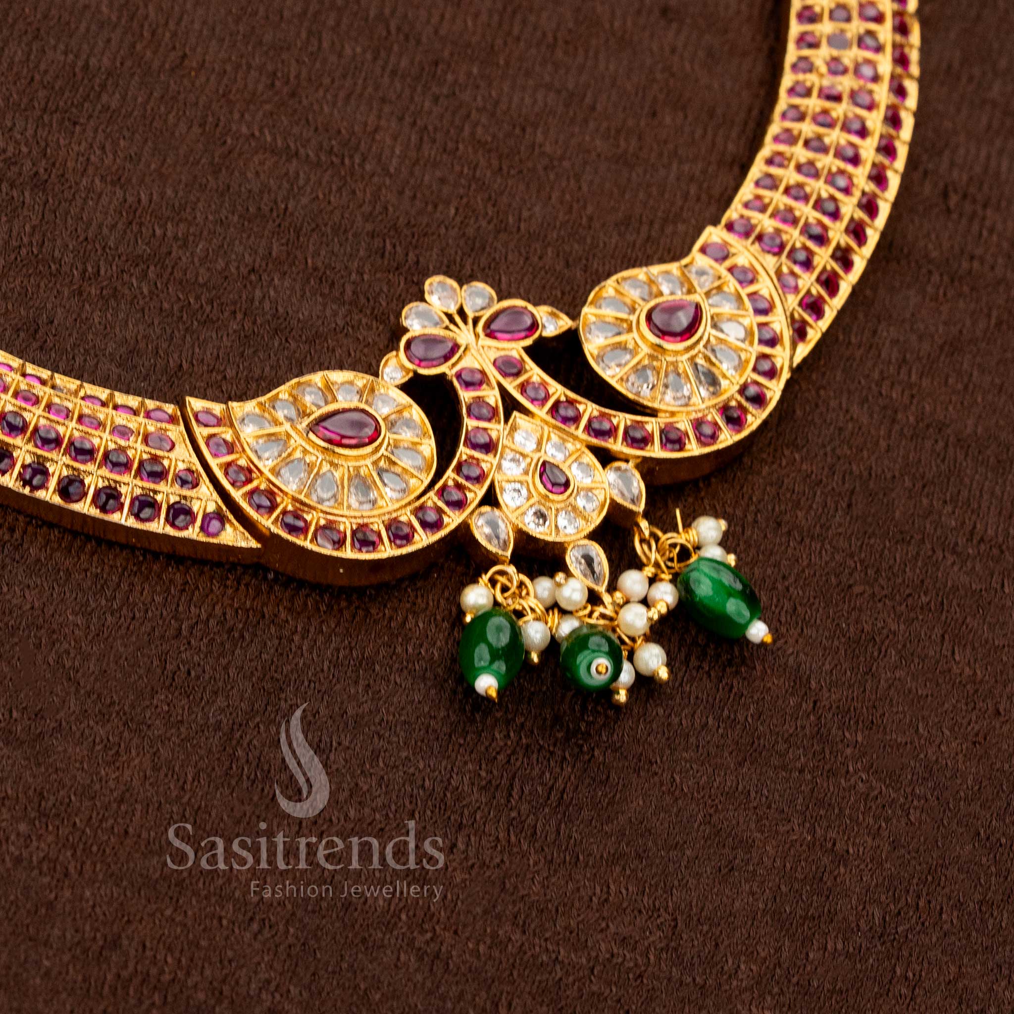 Latest Traditional Matte Gold Plated Floral AD Necklace Jewellery Set for Women | Sasitrends - Image 7