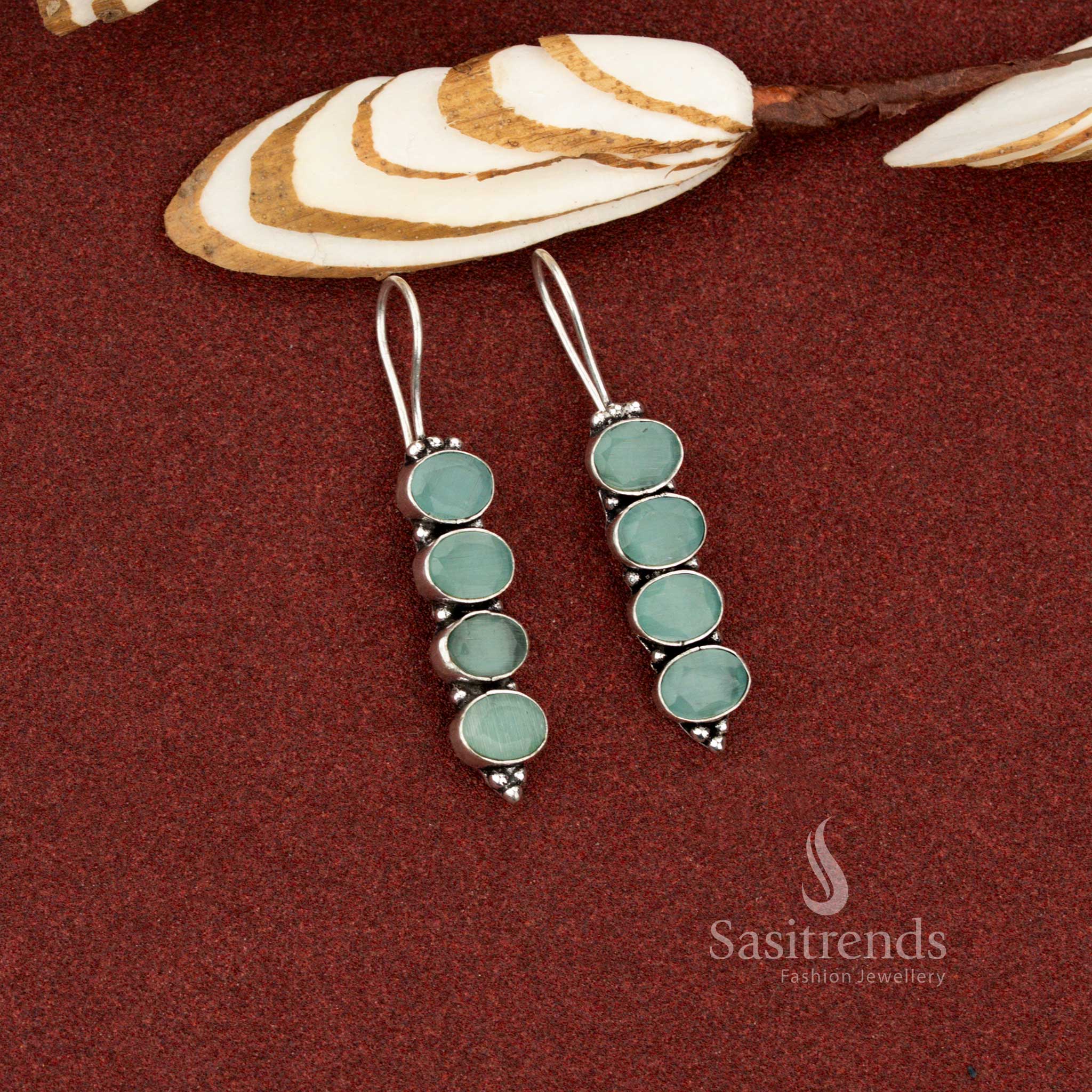 Modern Oxidised Vertical Oval Earrings for Casual & Evening Wear - Image 4