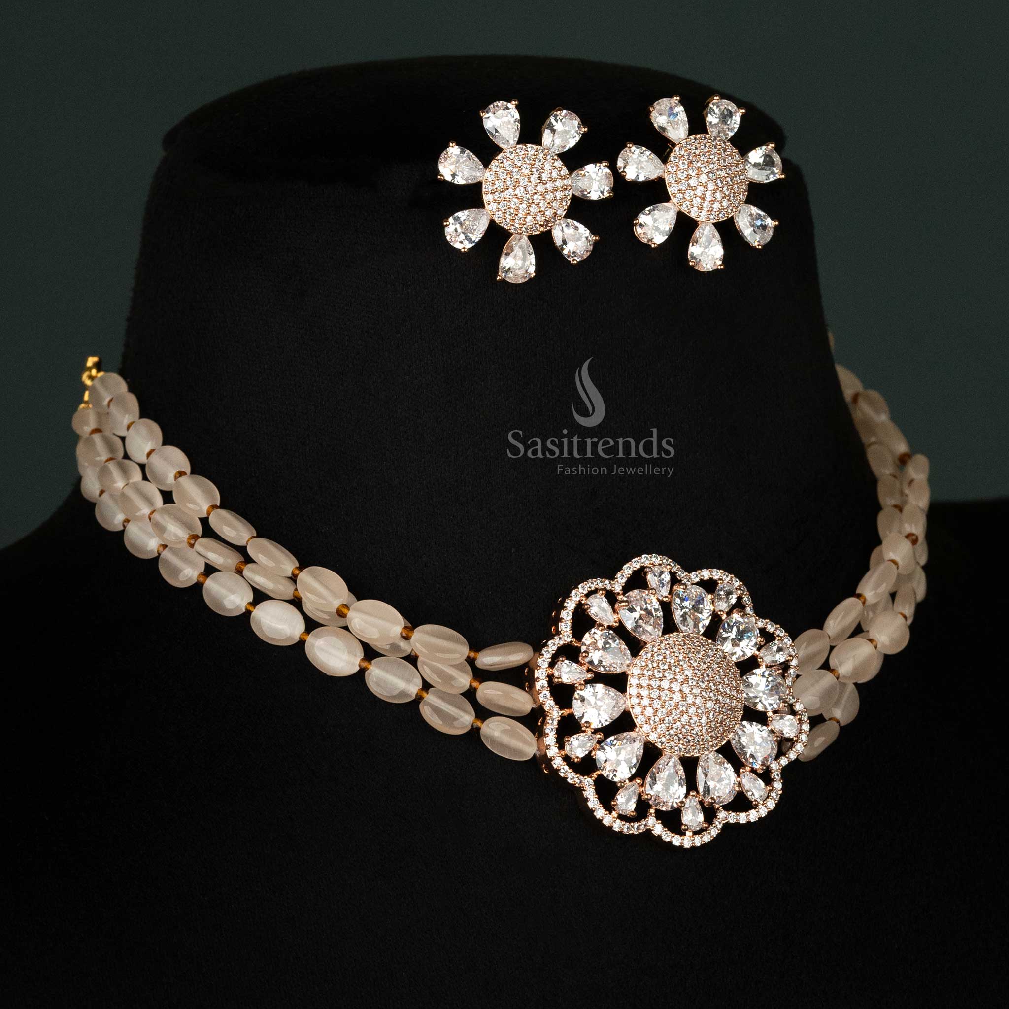 Monalisa Stone Choker Set with American diamond Pendant – Reception & Party Wear | Sasitrends - Image 6