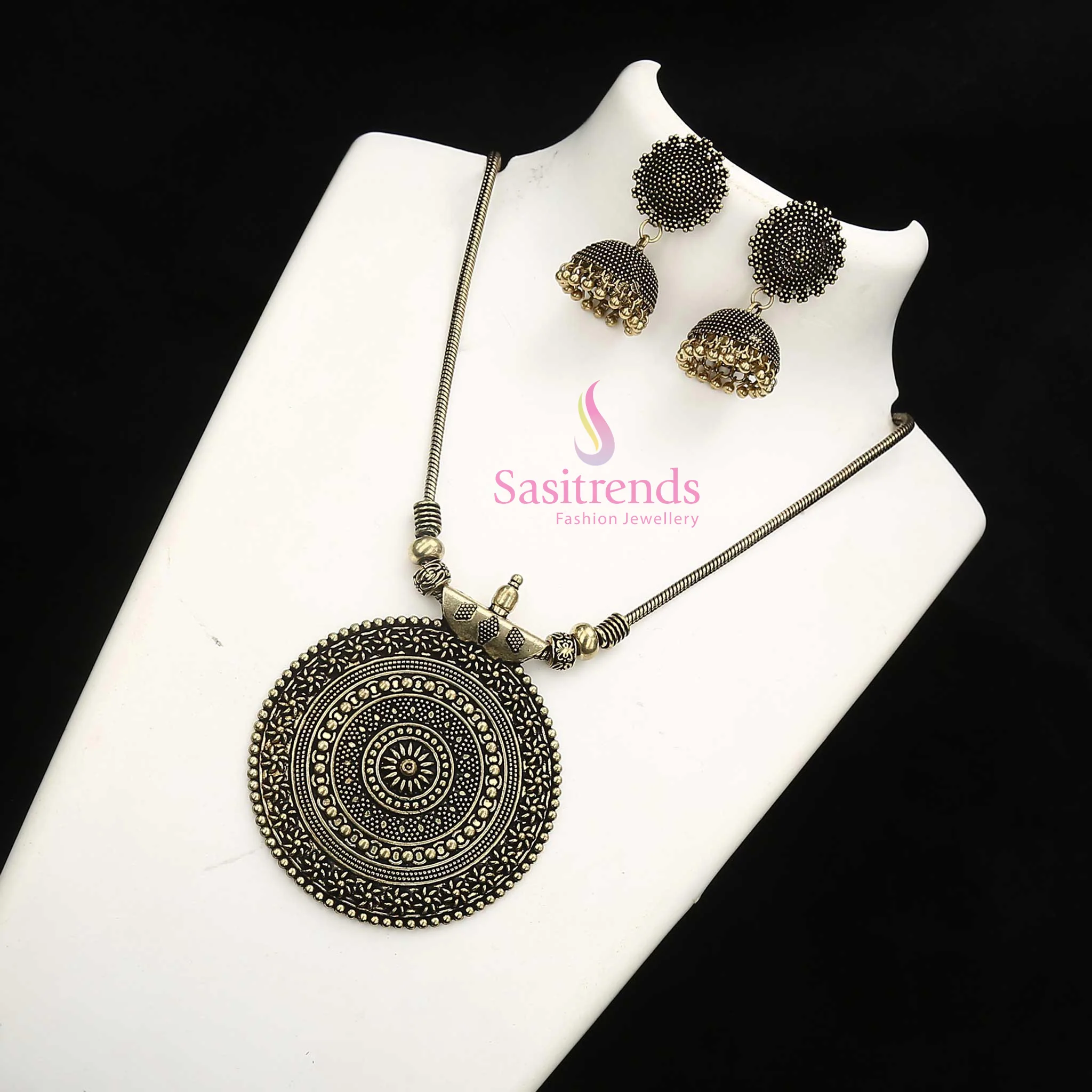 Nayanthara Chakra Pendant Chain Oxidised Jewellery Set with Jhumka Earrings - Sasitrends - Image 3