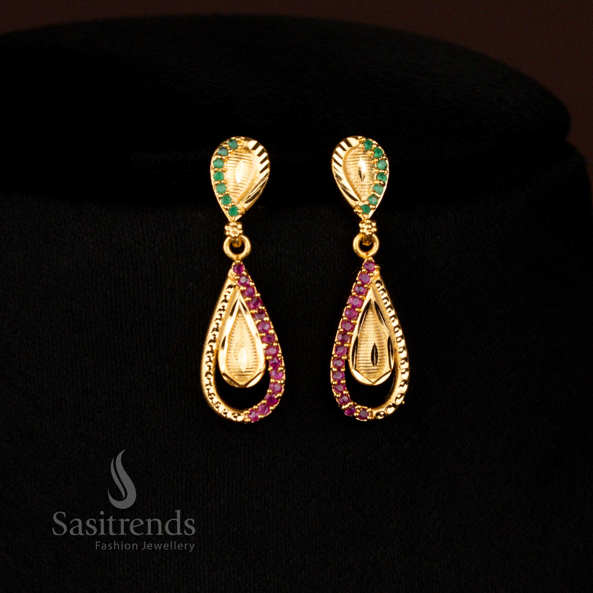 Vibrant Collections of Forming Micro Gold Plated Necklace Jewellery Set with Stones for Weddings & Parties - Image 9