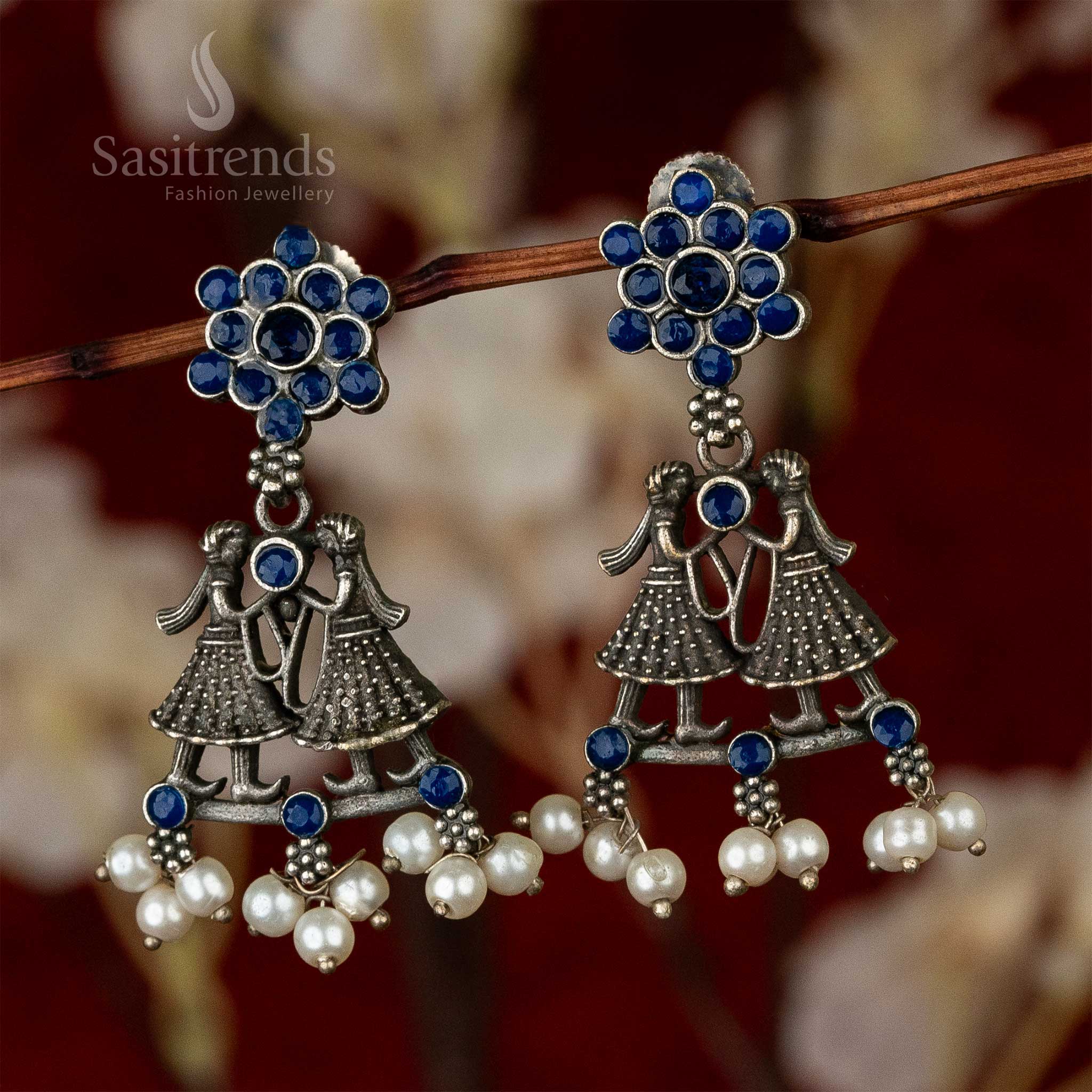 Oxidised Silver-Look Dulha-Dulhan Earrings with Stones Cluster and Pearls - Sasitrends - Image 5