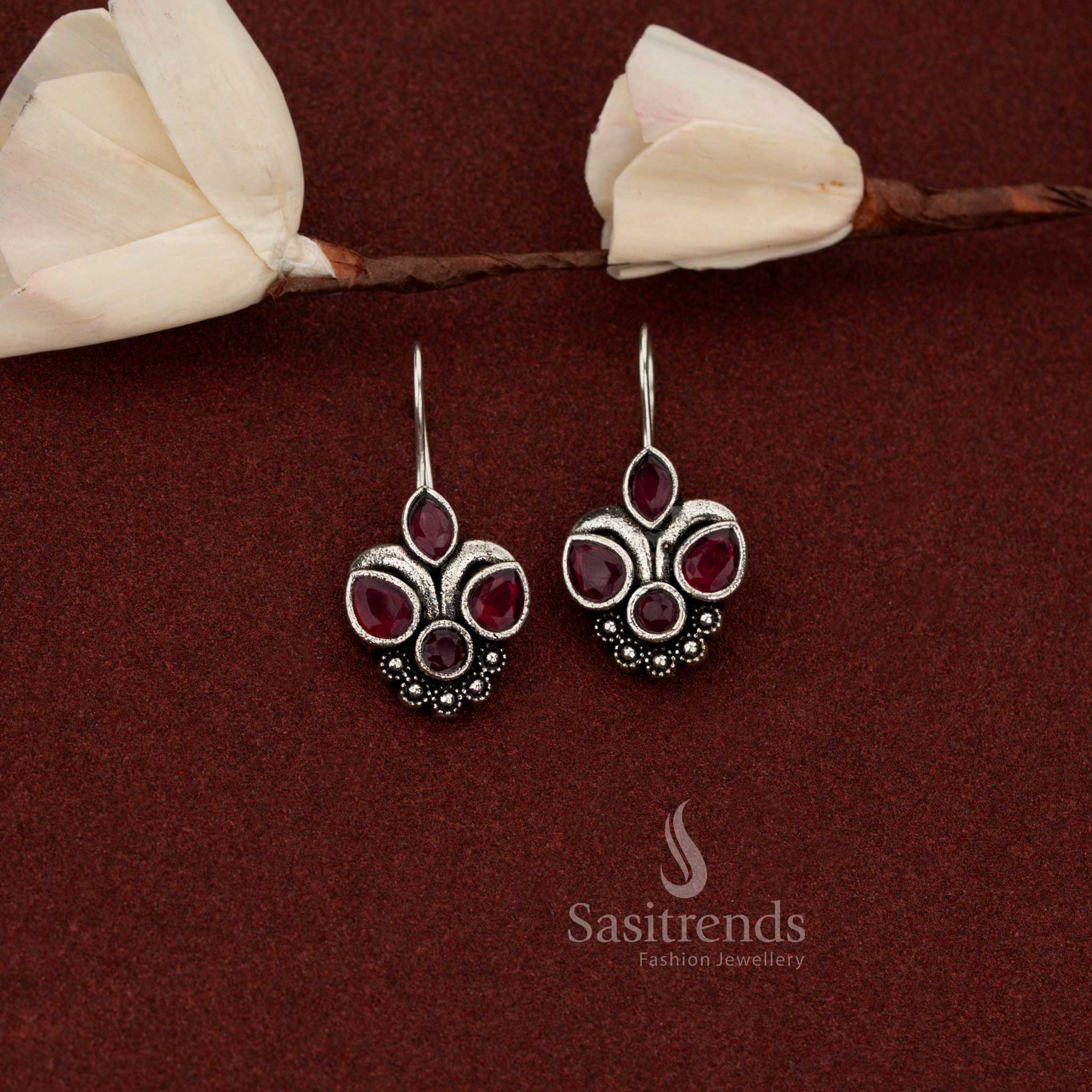 Oxidised Silver Trifoliate Floral Stone Fish Hook Earrings for Brunches, Coffee Meetups, and Weekend Outings - Image 2
