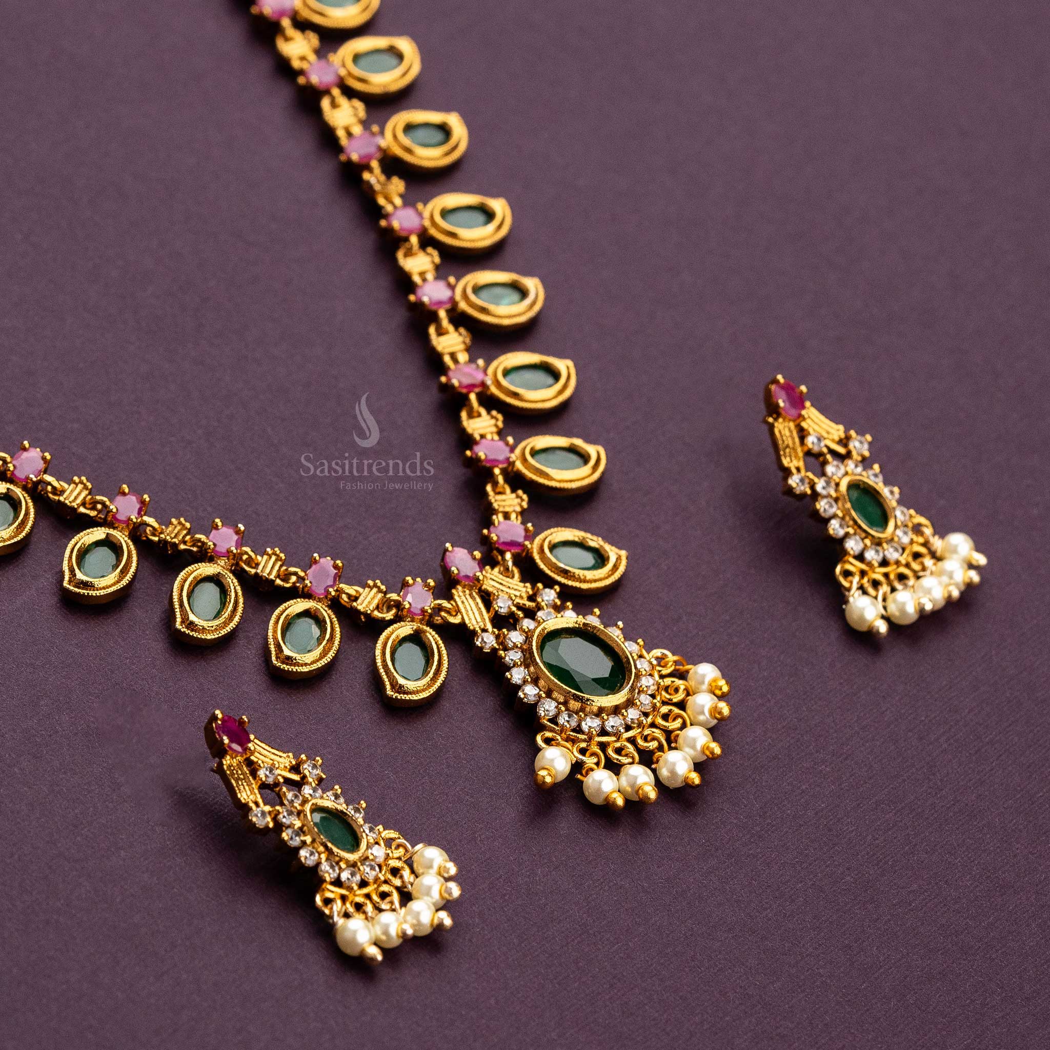 The Palakka Mala Necklace Jewellery Set - Traditional Matte Gold Plated Jewel for Traditional Indian Attire - Image 9