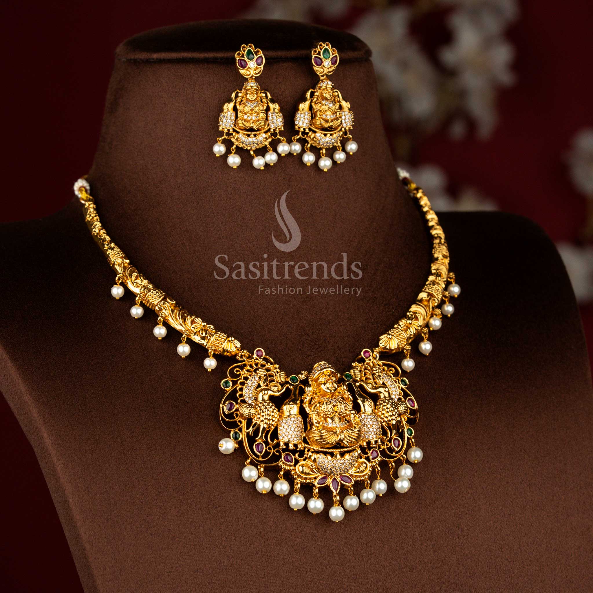 Divine Premium Matte Gold Plated Temple Gajalakshmi Goddess Lakshmi Peacock Nakshi Necklace Jewellery Set for Traditional Events & Cultural Celebrations