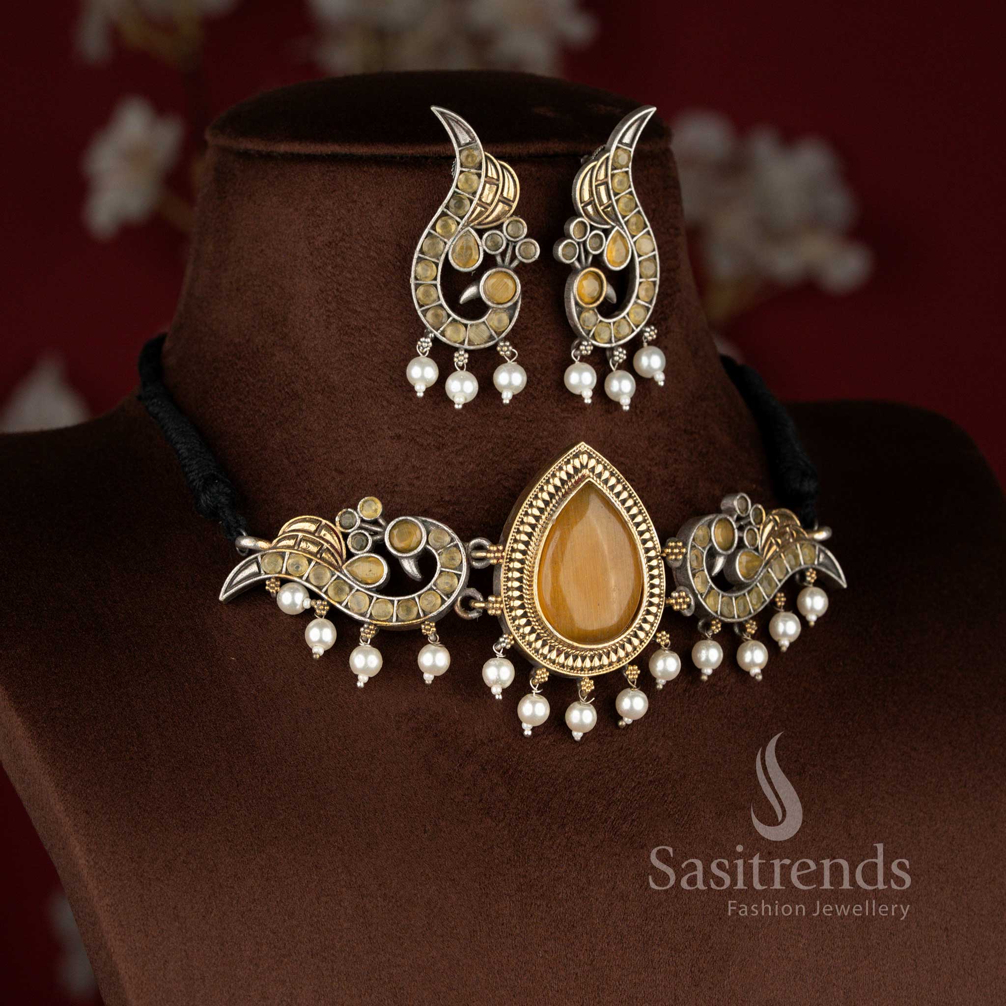 Beautifully Crafted Dual Tone Antique Oxidised 92.5 Silver Plated Heritage Peacock Pearl Stone Choker Necklace Jewellery Set - Image 5