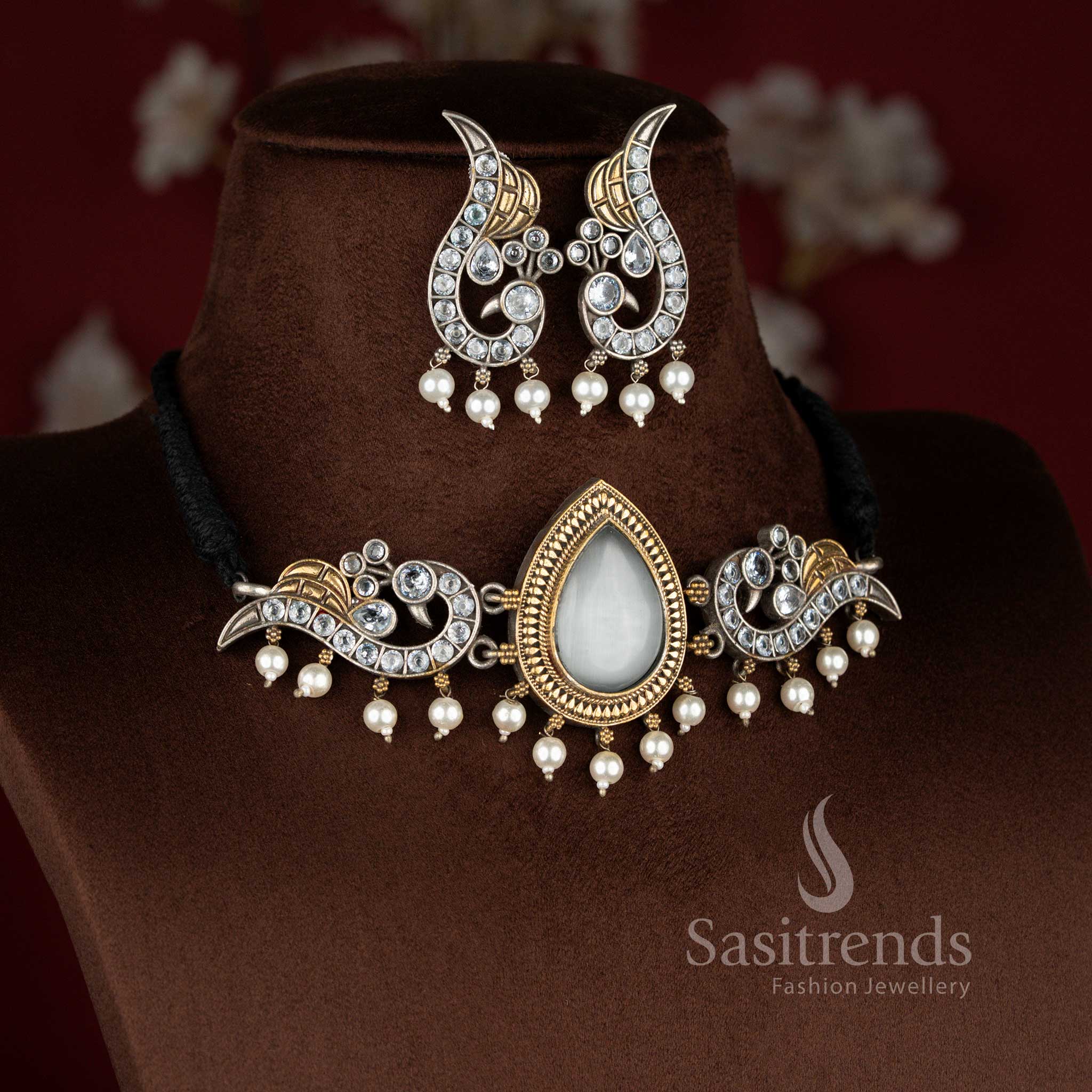 Beautifully Crafted Dual Tone Antique Oxidised 92.5 Silver Plated Heritage Peacock Pearl Stone Choker Necklace Jewellery Set - Image 6