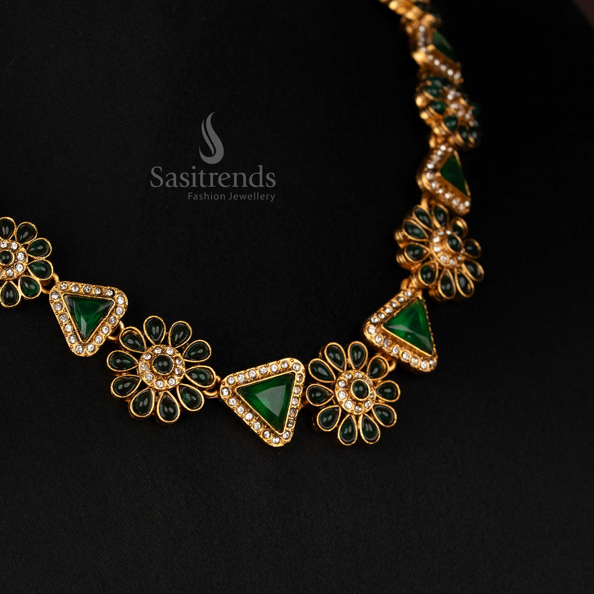 Beautiful Classic Matte Gold Plated Floral & Triangular Design Necklace Jewellery Set with Stones -Affordable - Sasitrends - Image 4