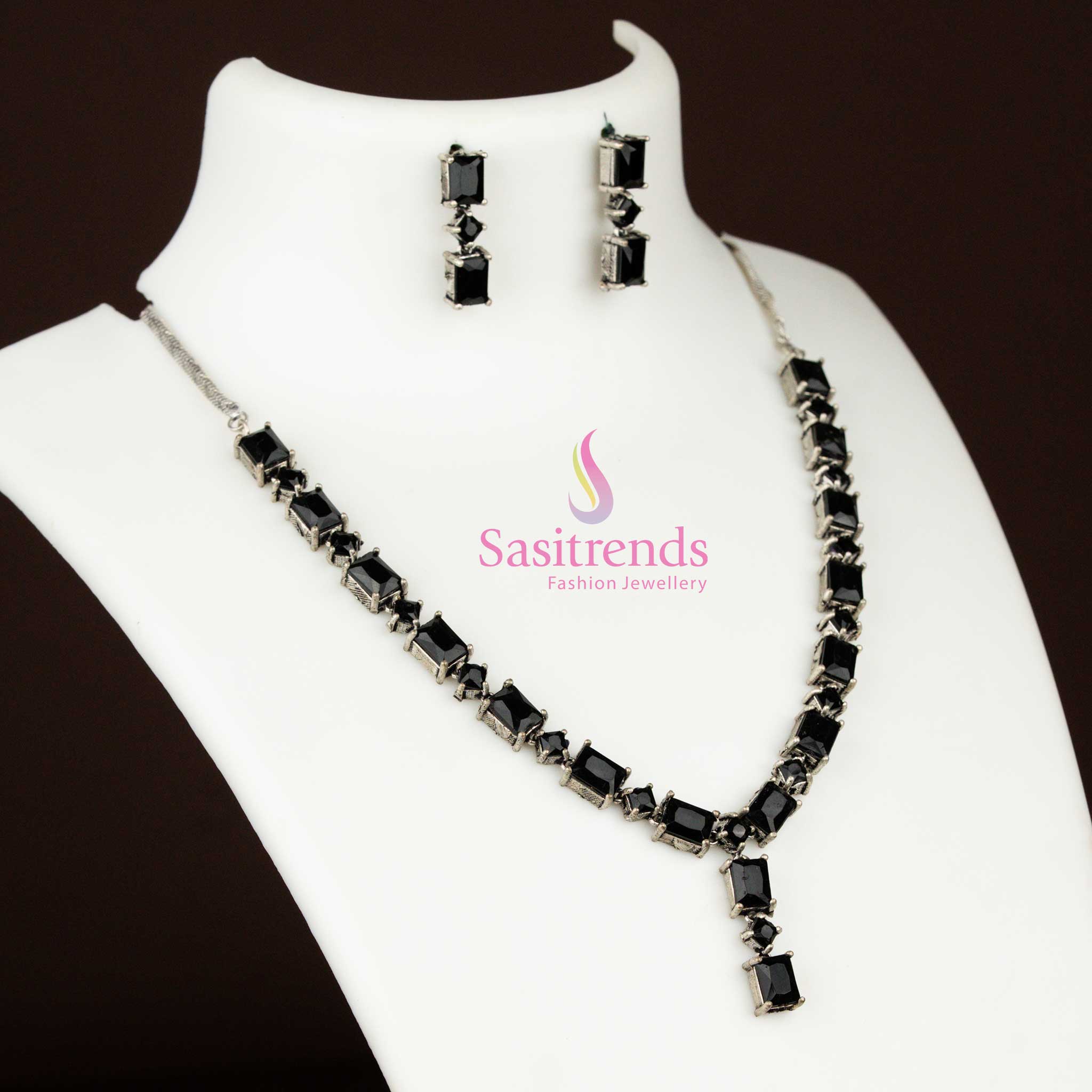 Oxidised Silver Rectangular Stone Necklace Jewellery Set β Ethnic Heritage Design - Image 6