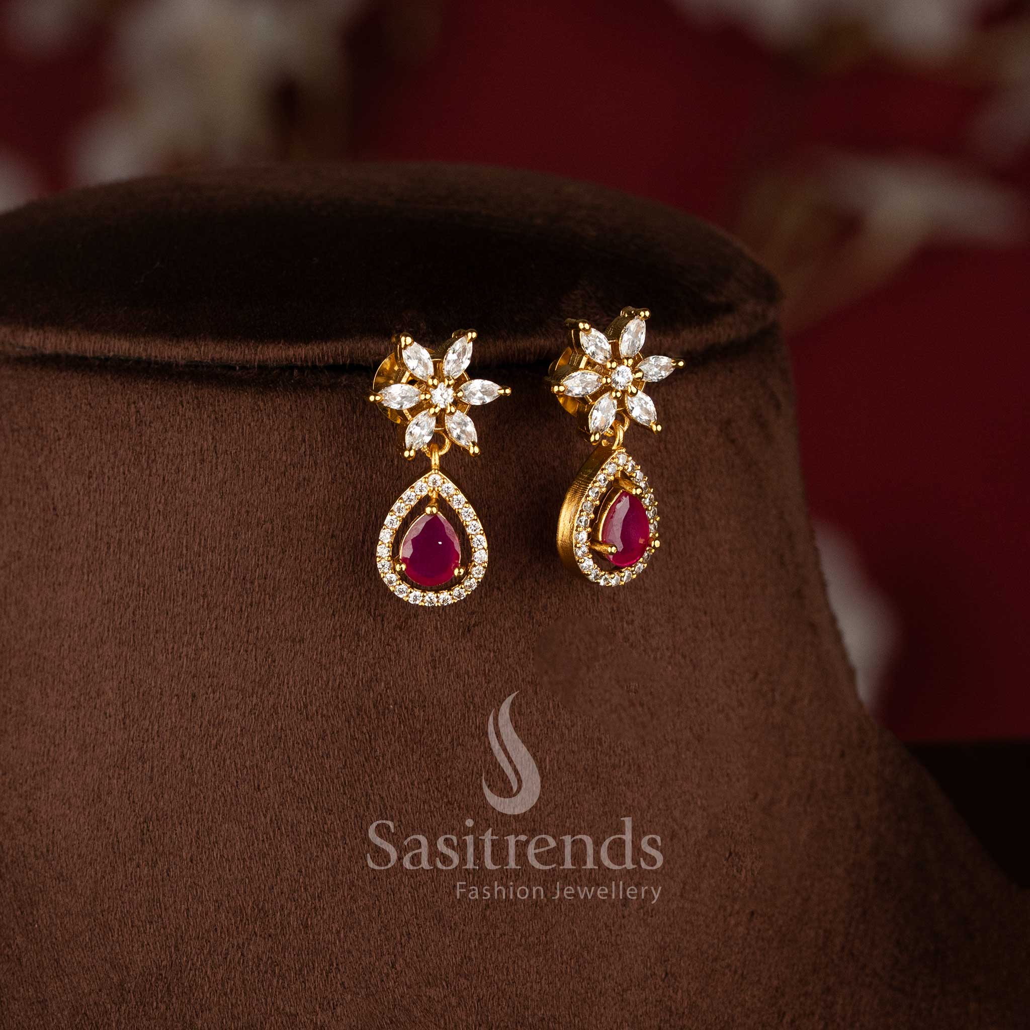 Princess-Inspired Matte Gold Plated Necklace Jewellery Set with American Diamond Stones | Sasitrends - Image 4