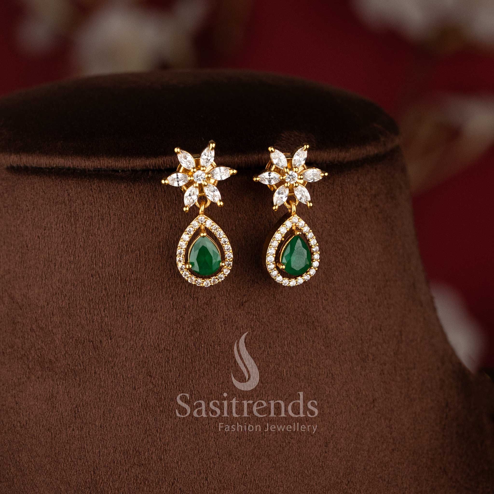 Princess-Inspired Matte Gold Plated Necklace Jewellery Set with American Diamond Stones | Sasitrends - Image 6