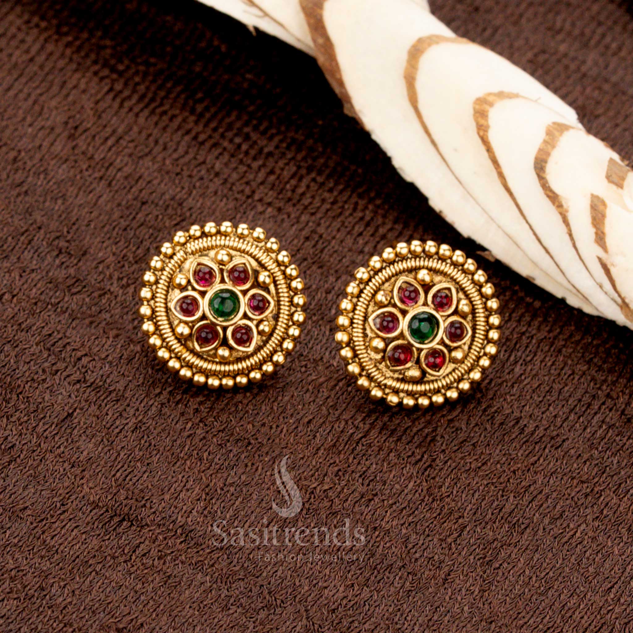 Antique Gold Plated Traditional Necklace Jewellery Set with Round Floral Motifs and Bead Detailing – Perfect for Saree and Festive Wear - Sasitrends - Image 3