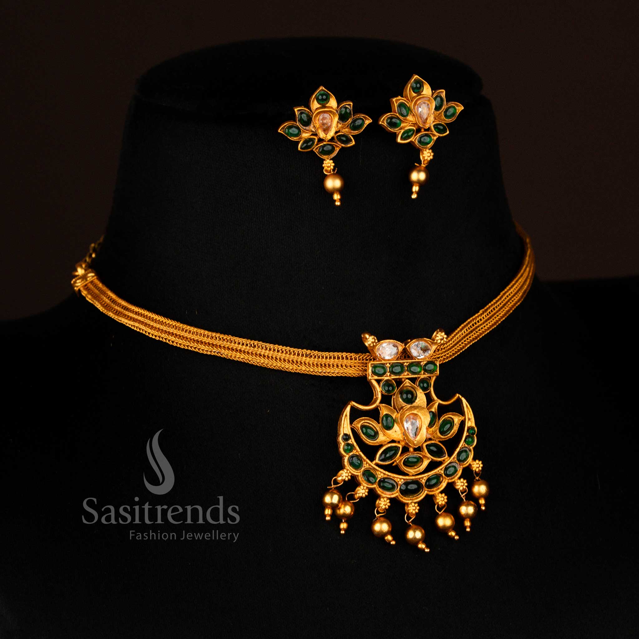 Stunning Classic Temple Matte Gold Plated Flexible Chain Pendant Necklace Jewellery Set with Stone-Studded Floral Design – Temple Jewellery for Wedding & Saree Wear - Sasitrends - Image 2
