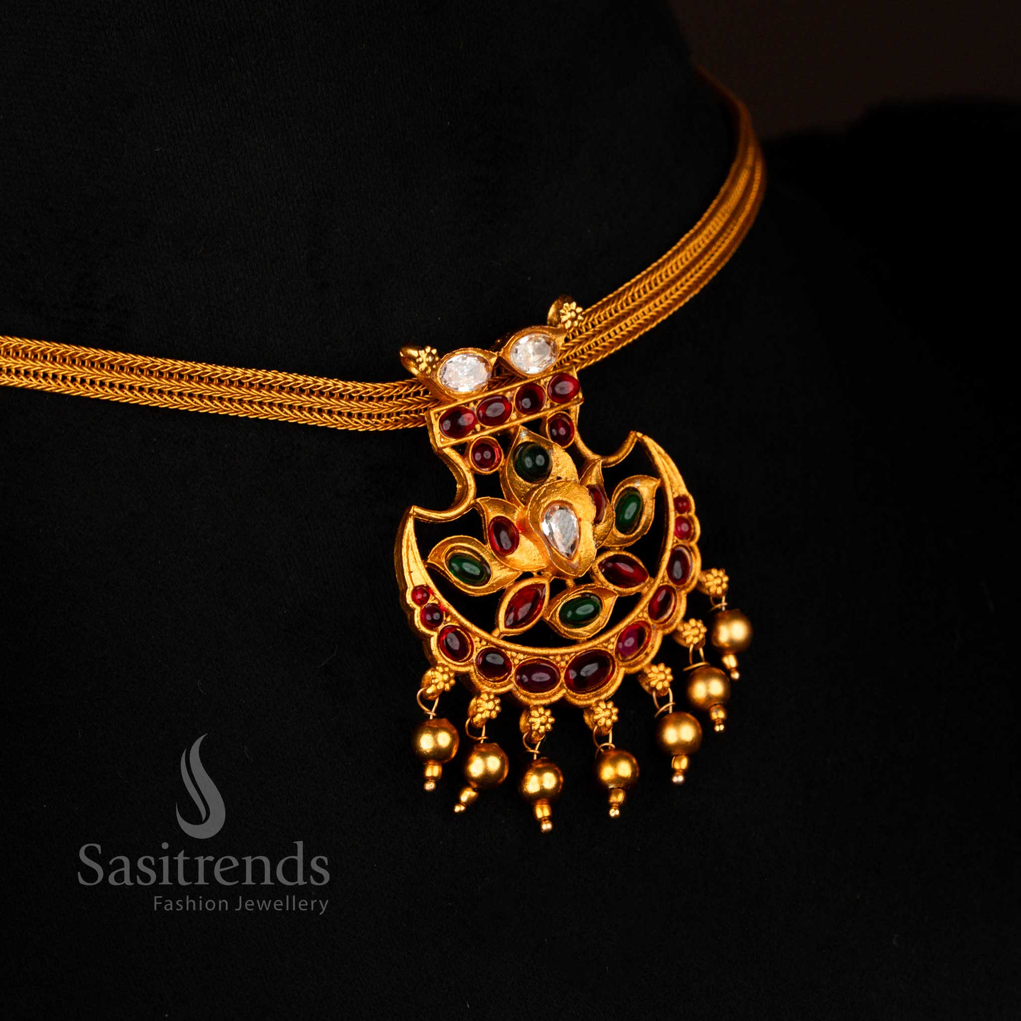 Stunning Classic Temple Matte Gold Plated Flexible Chain Pendant Necklace Jewellery Set with Stone-Studded Floral Design – Temple Jewellery for Wedding & Saree Wear - Sasitrends - Image 5