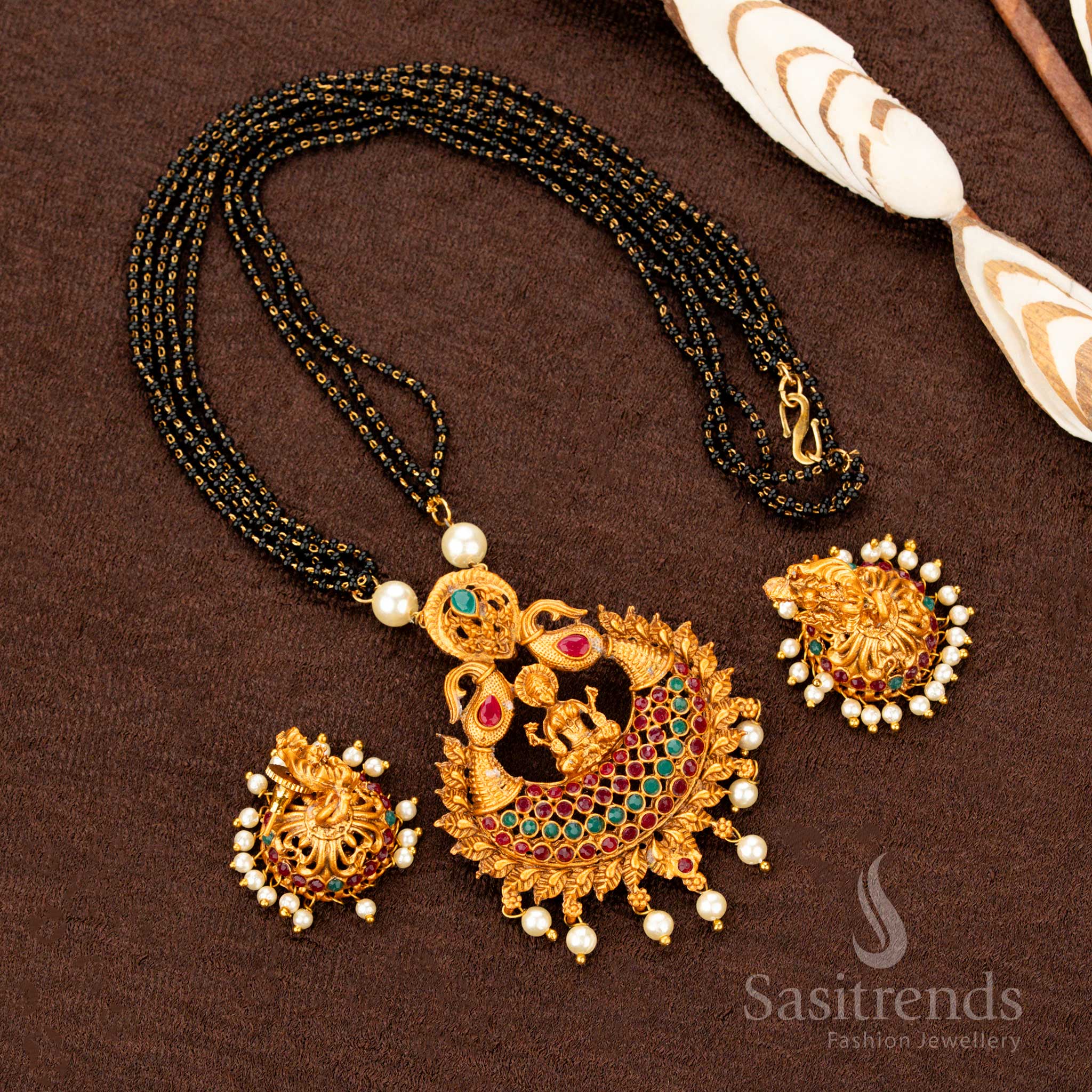 Gorgeous Classic Temple Matte Gold Plated Lakshmi Motif Pearl Beaded Long Necklace Jewellery Set for Temple and Saree Wear – Traditional Bridal Jewellery - Sasitrends - Image 2