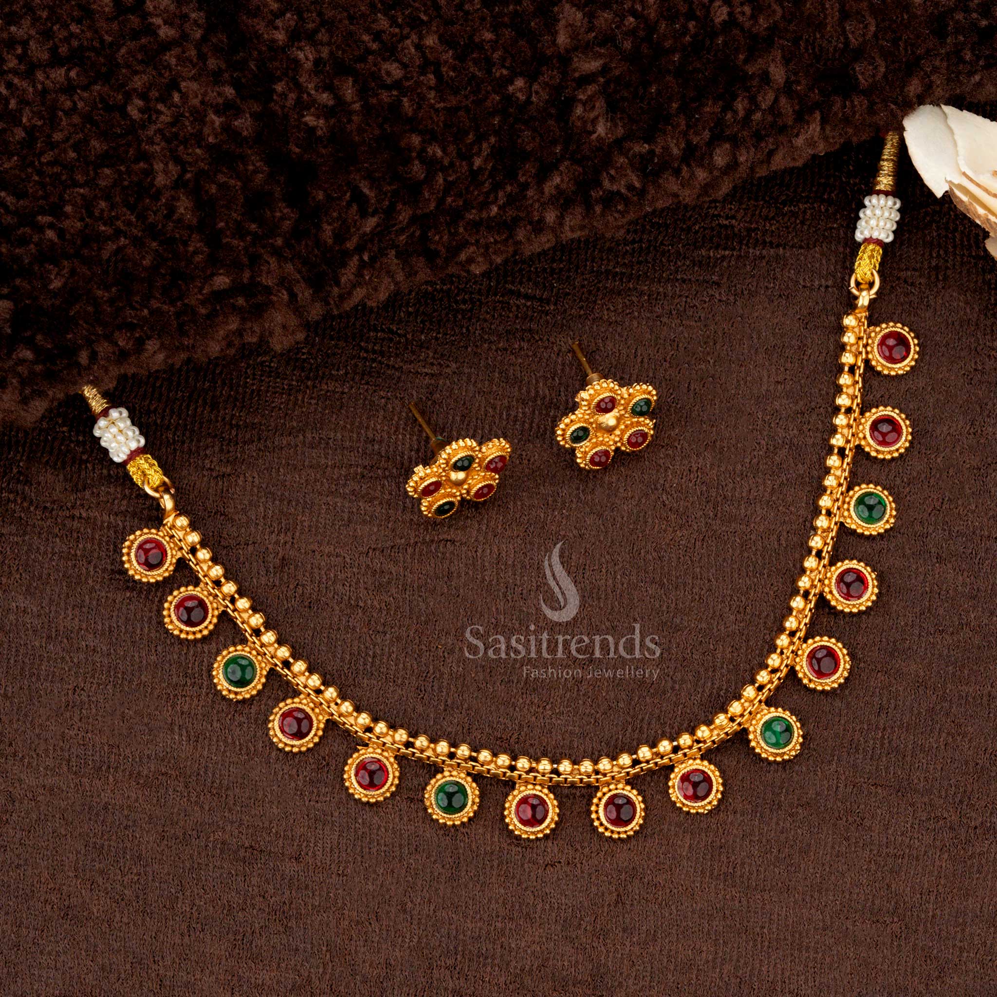 Exquisite Classic Temple Matte Gold-Plated Beaded Necklace Jewellery Set with Elegant Detailing - Sasitrends