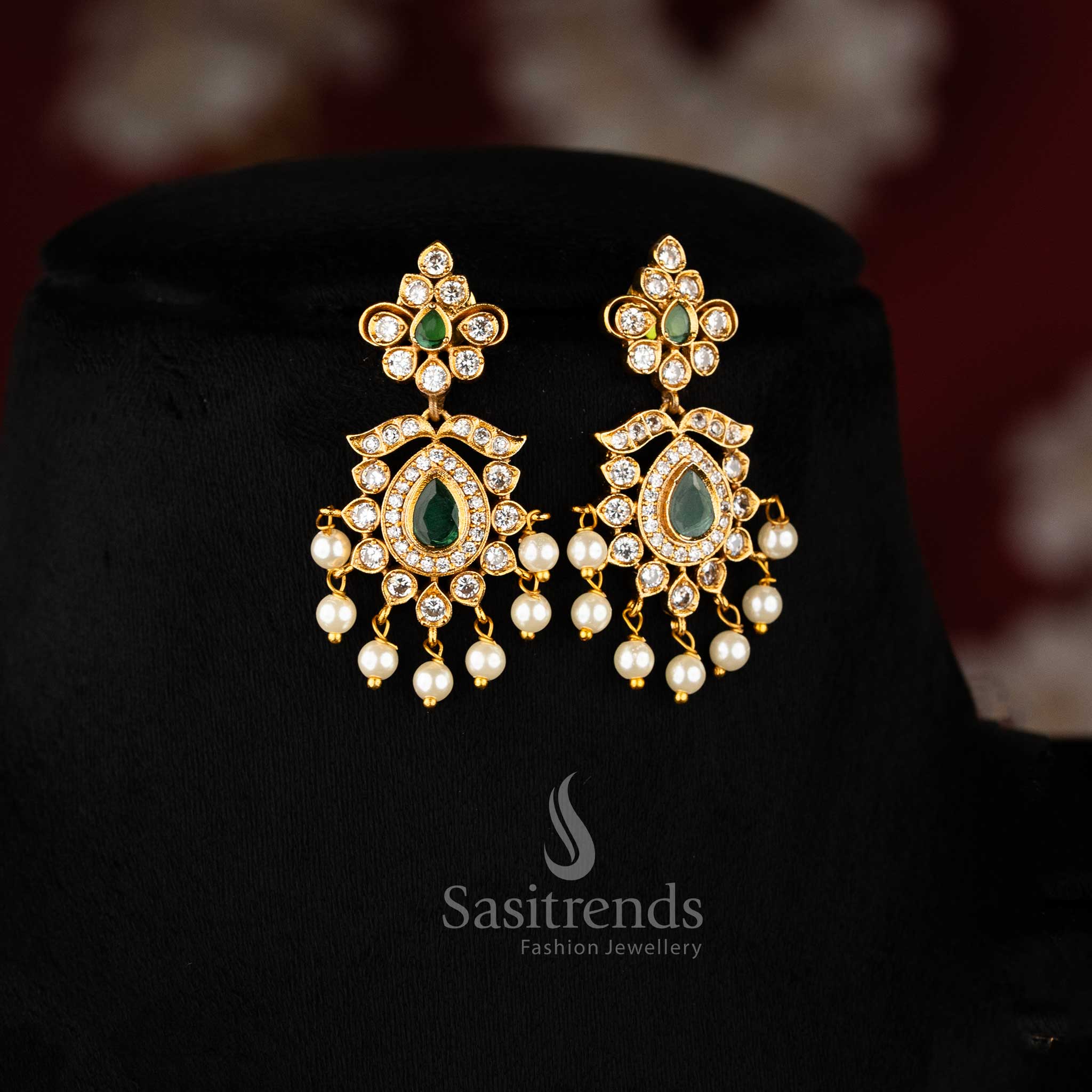 Traditional Temple Matte Gold Finish Floral Pendant AD Necklace Jewellery Set with Adjustable Chain | Sasitrends - Image 6