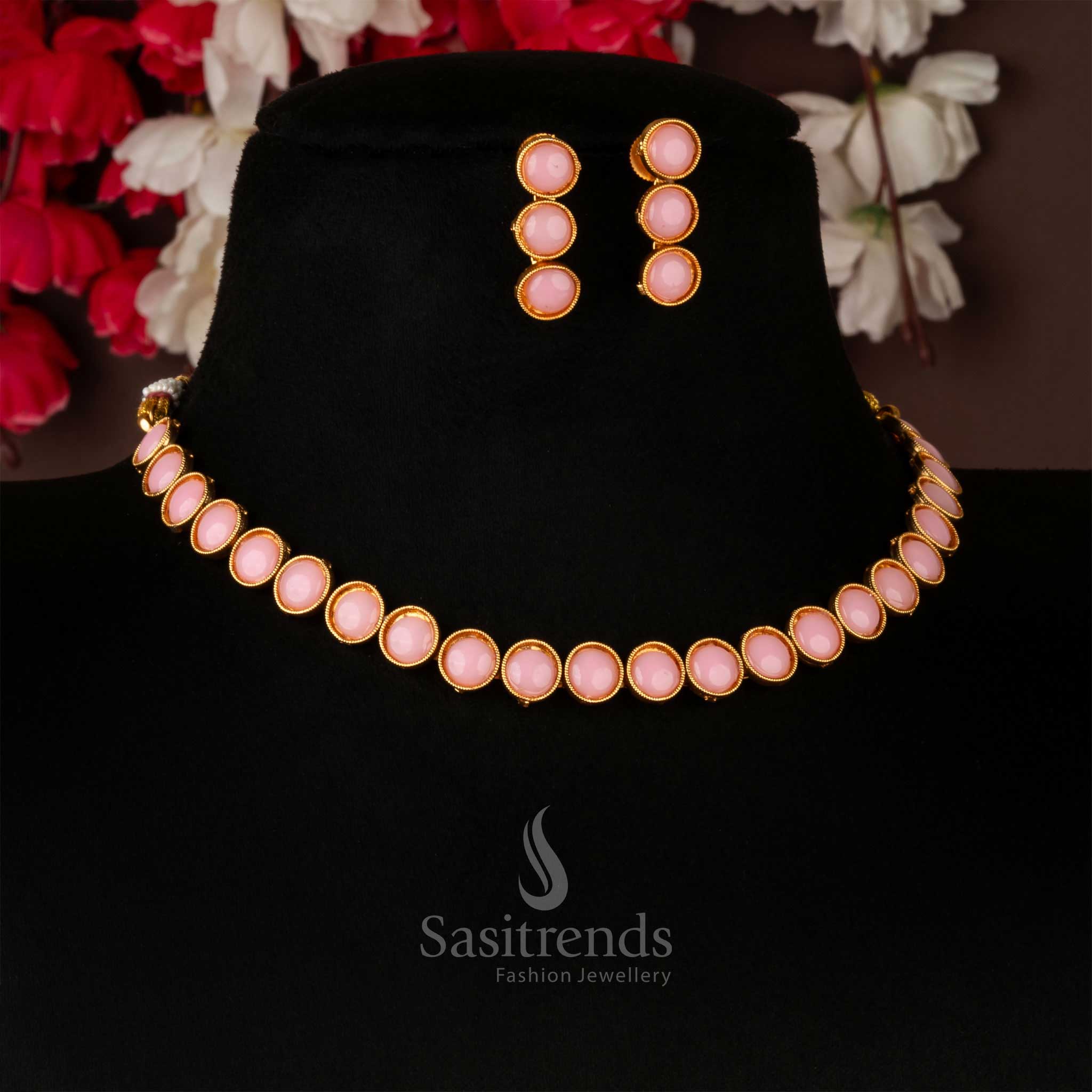 Classic Matte Gold Antique Choker Necklace Jewellery Set With Matching Earrings - Sasitrends - Image 3