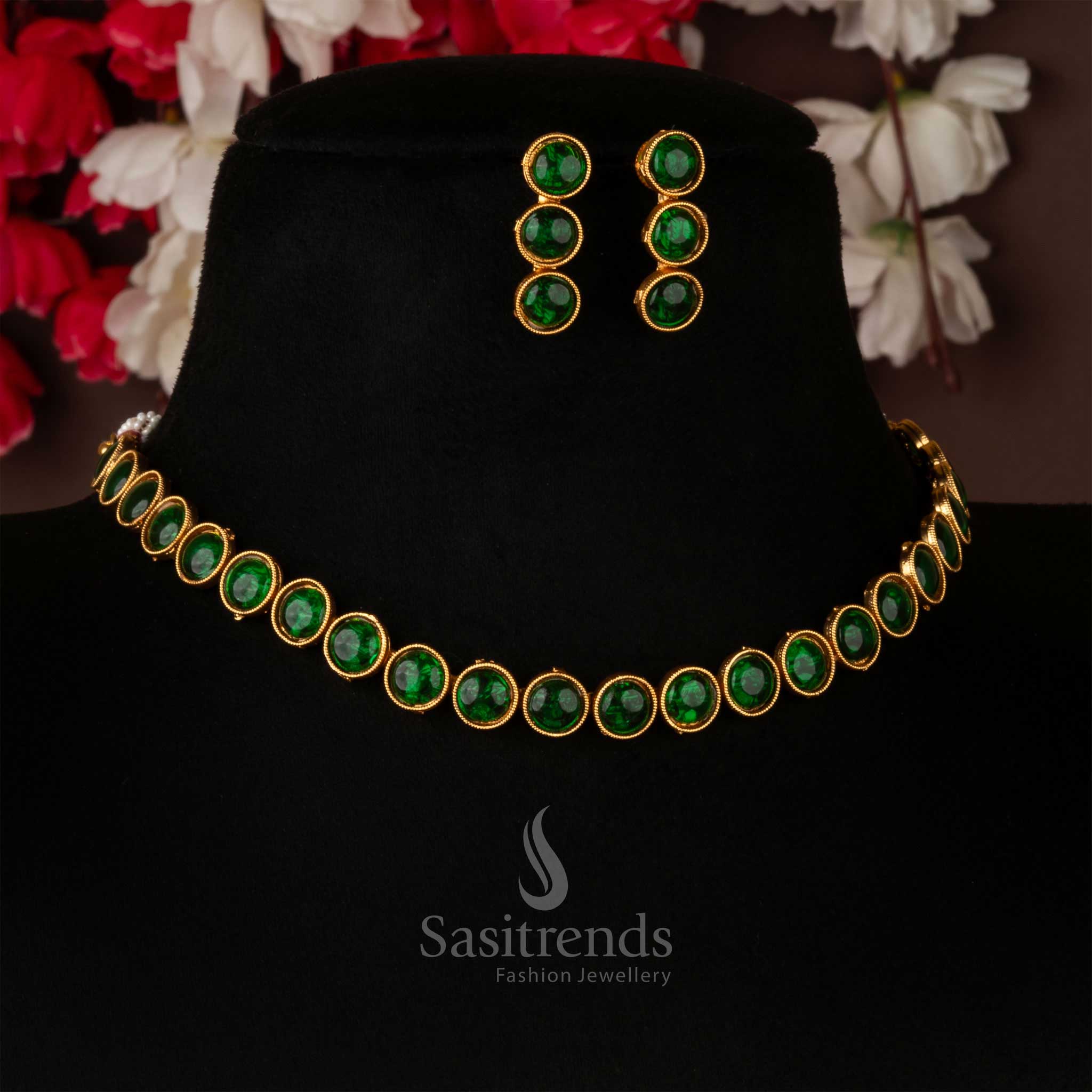 Classic Matte Gold Antique Choker Necklace Jewellery Set With Matching Earrings - Sasitrends - Image 4