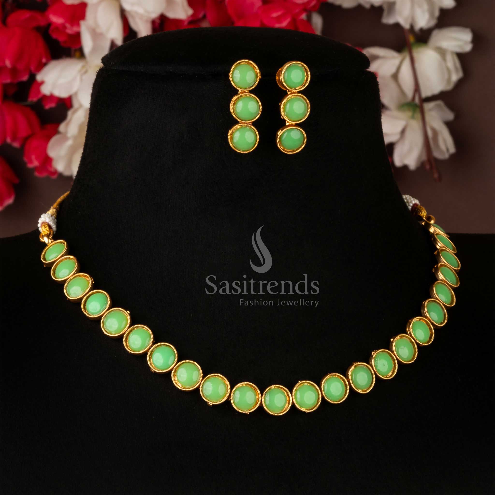 Classic Matte Gold Antique Choker Necklace Jewellery Set With Matching Earrings - Sasitrends - Image 7